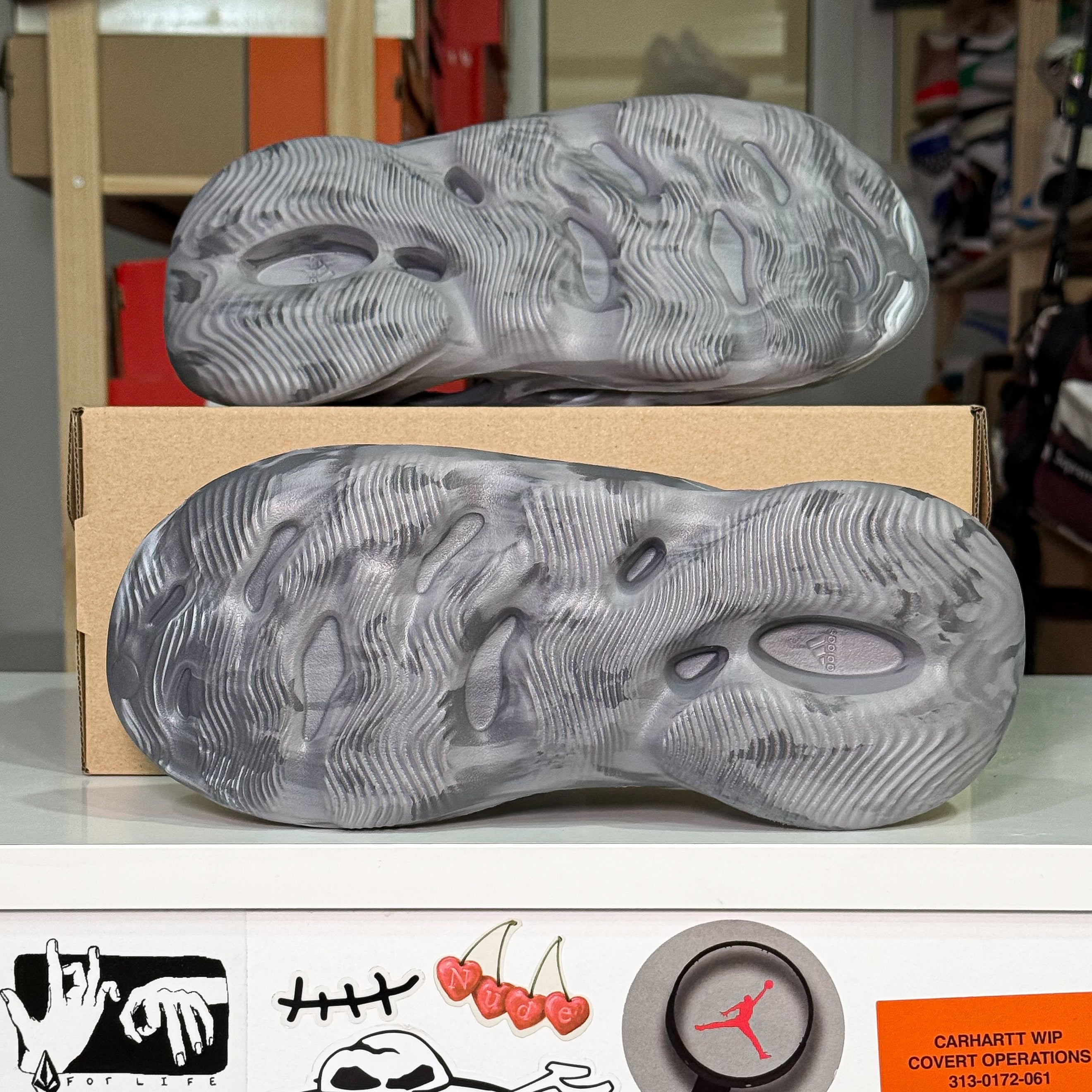 Adidas Yeezy Foam Rnnr ‘MX Granite’ 2024 - DS