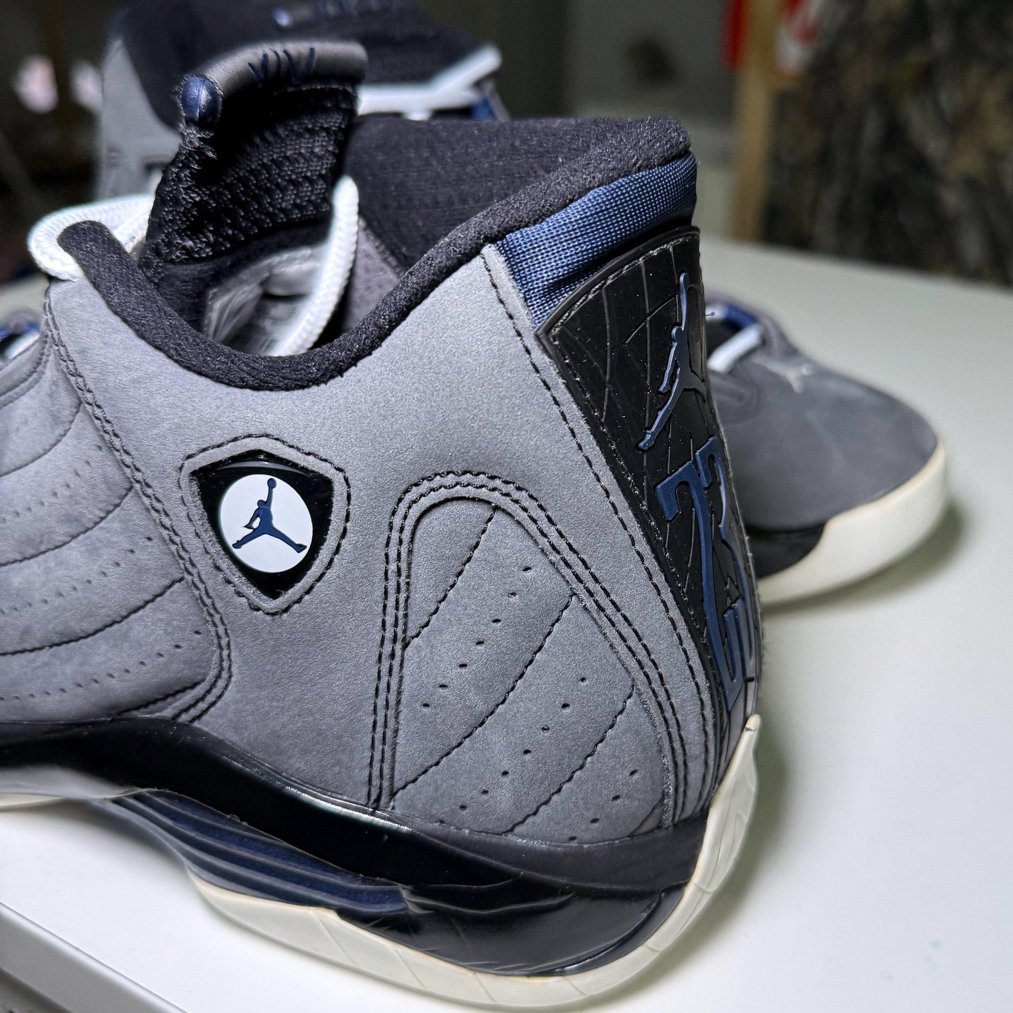 Air Jordan 14 Retro ‘Graphite Navy’ 2011 - Recondicionado