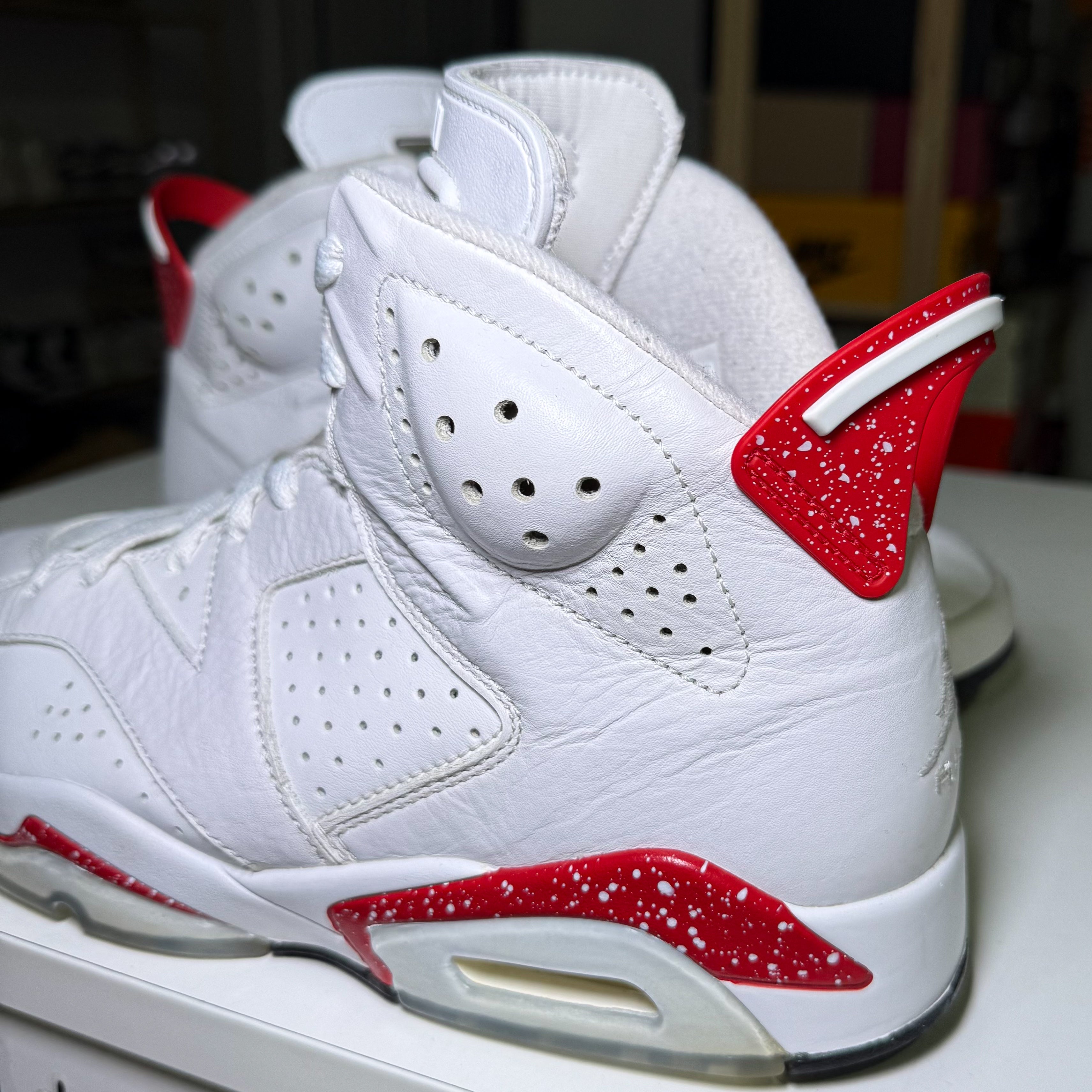 Air Jordan 6 Retro ‘Red Oreo’ 2022 - Recondicionado
