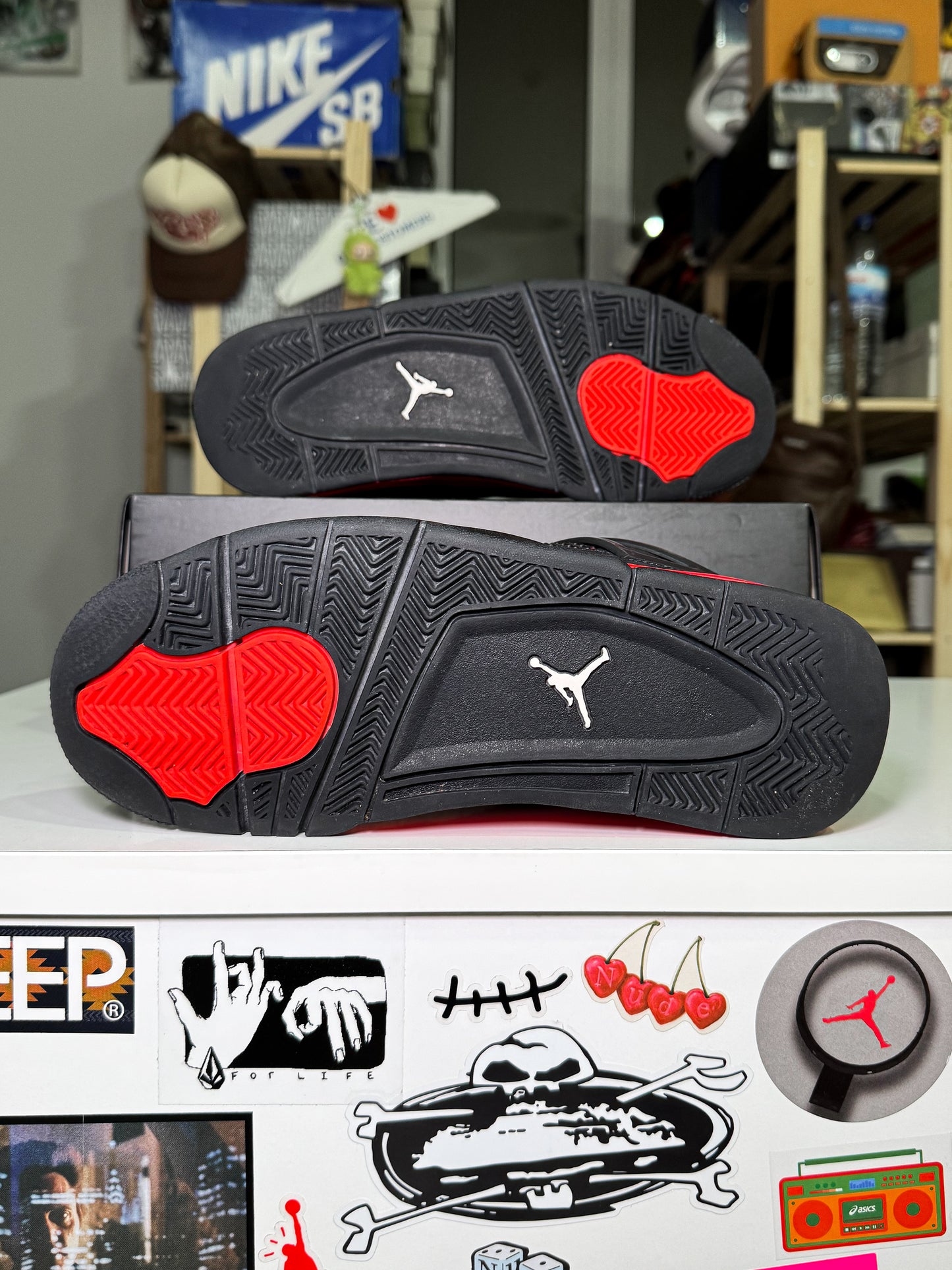 Air Jordan 4 Retro 'Red Thunder' 2022 - Recondicionado