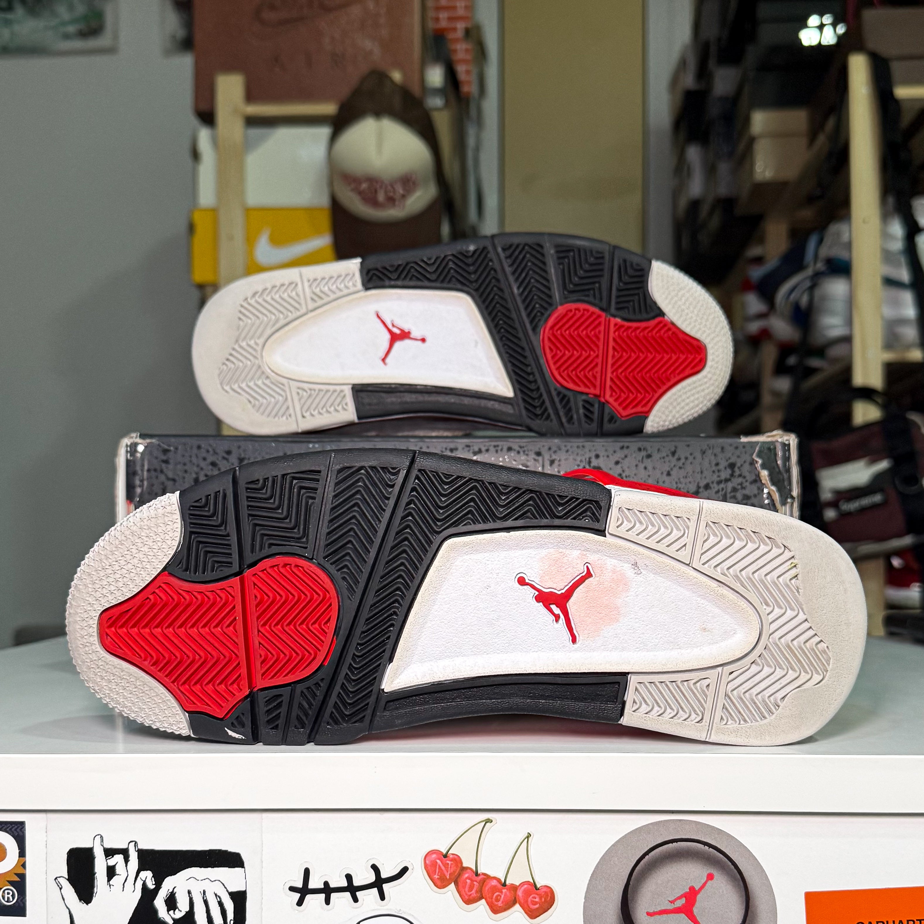 Air Jordan 4 Retro 'Red Cement' 2023 - Recondicionado