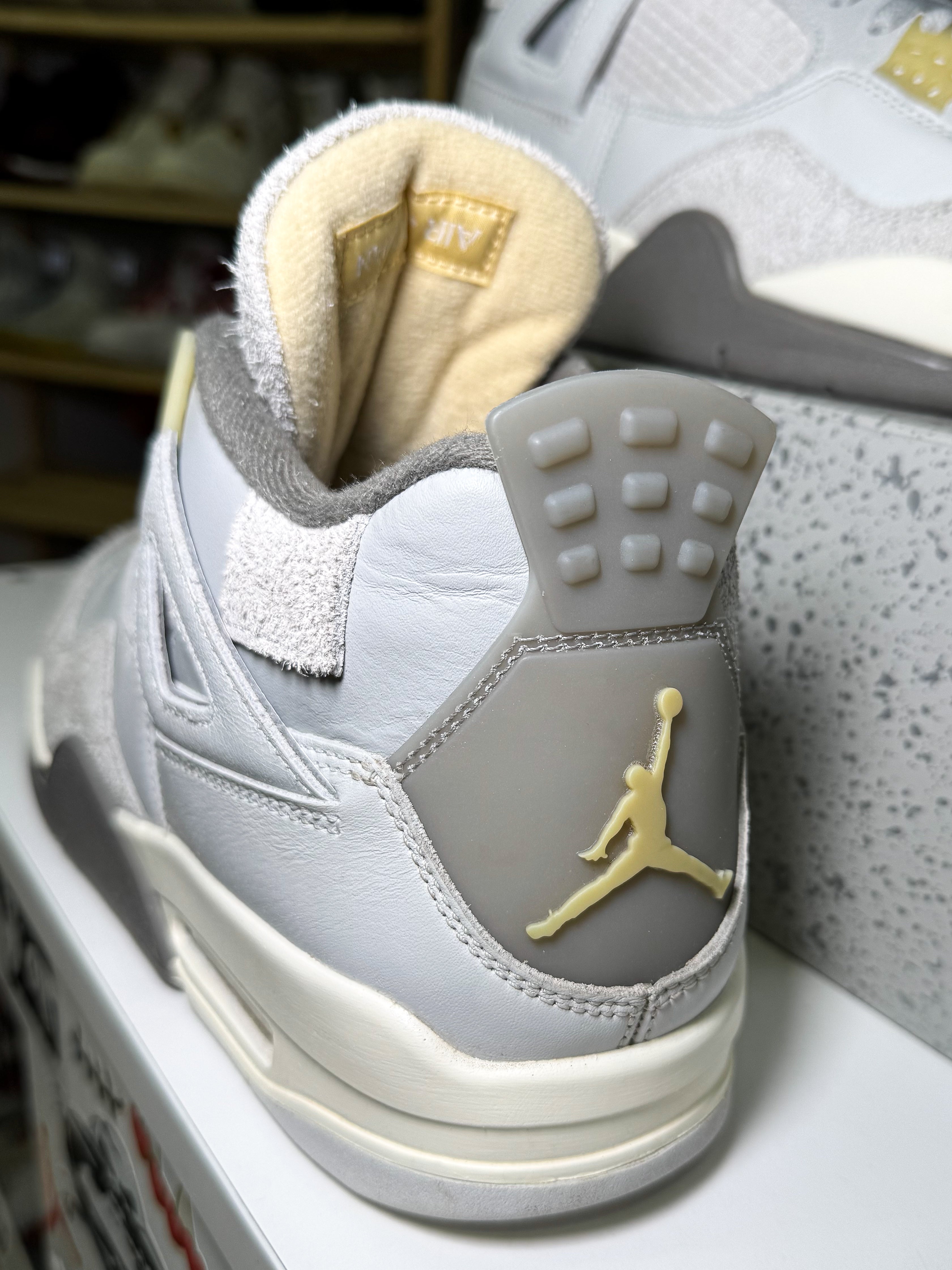 Air Jordan 4 Retro Craft SE ‘Photon Dust’ 2023 - Recondicionado