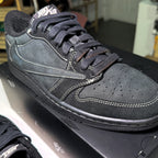 Air Jordan 1 Low OG SP x Travis Scott 'Black Phantom' 2022 - Recondicionado