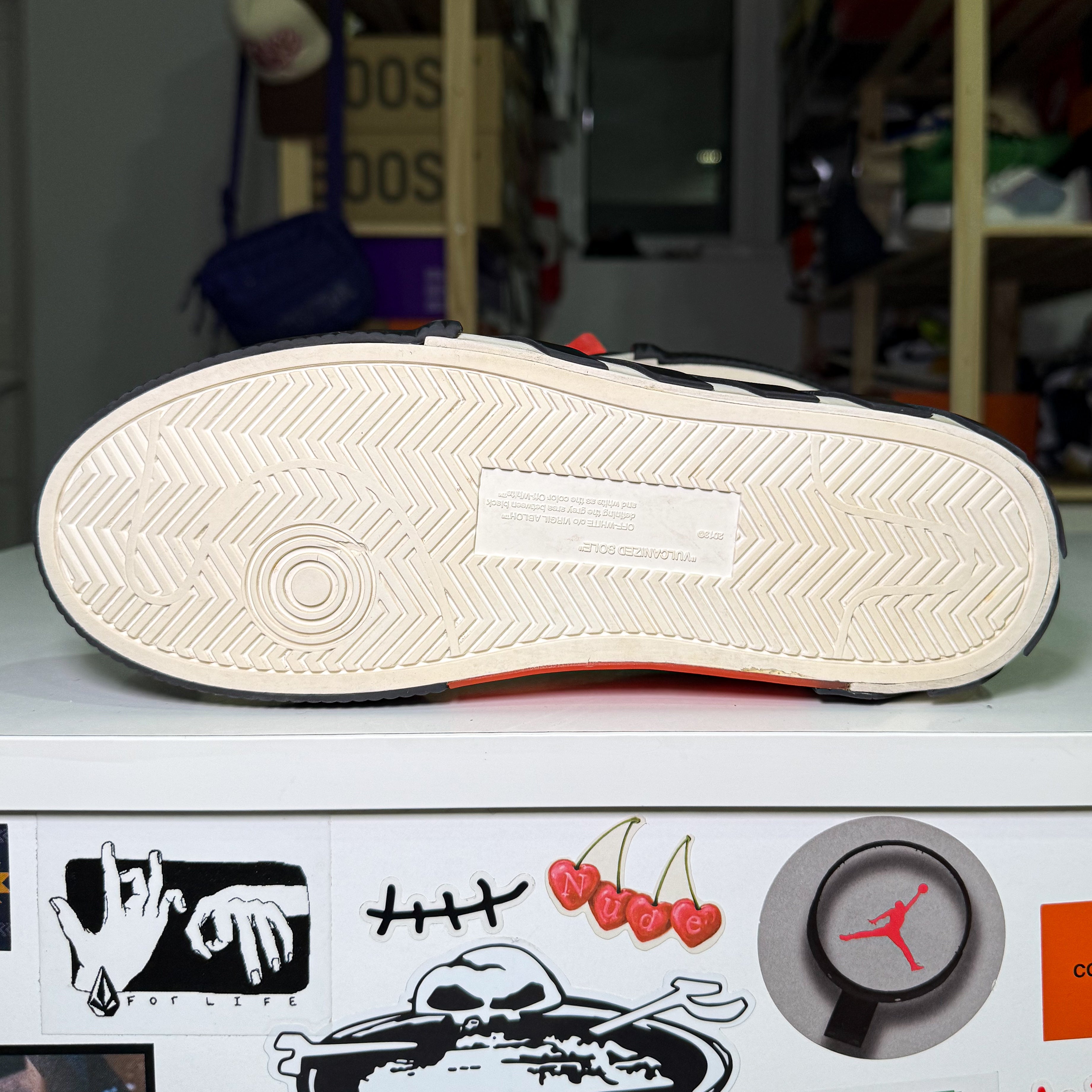 Off White Vulcanized Suede Check ‘Yellow Green’ - Recondicionado