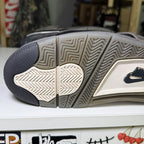 Air Jordan 4 Retro ‘Cave Stone’ 2025 - Recondicionado