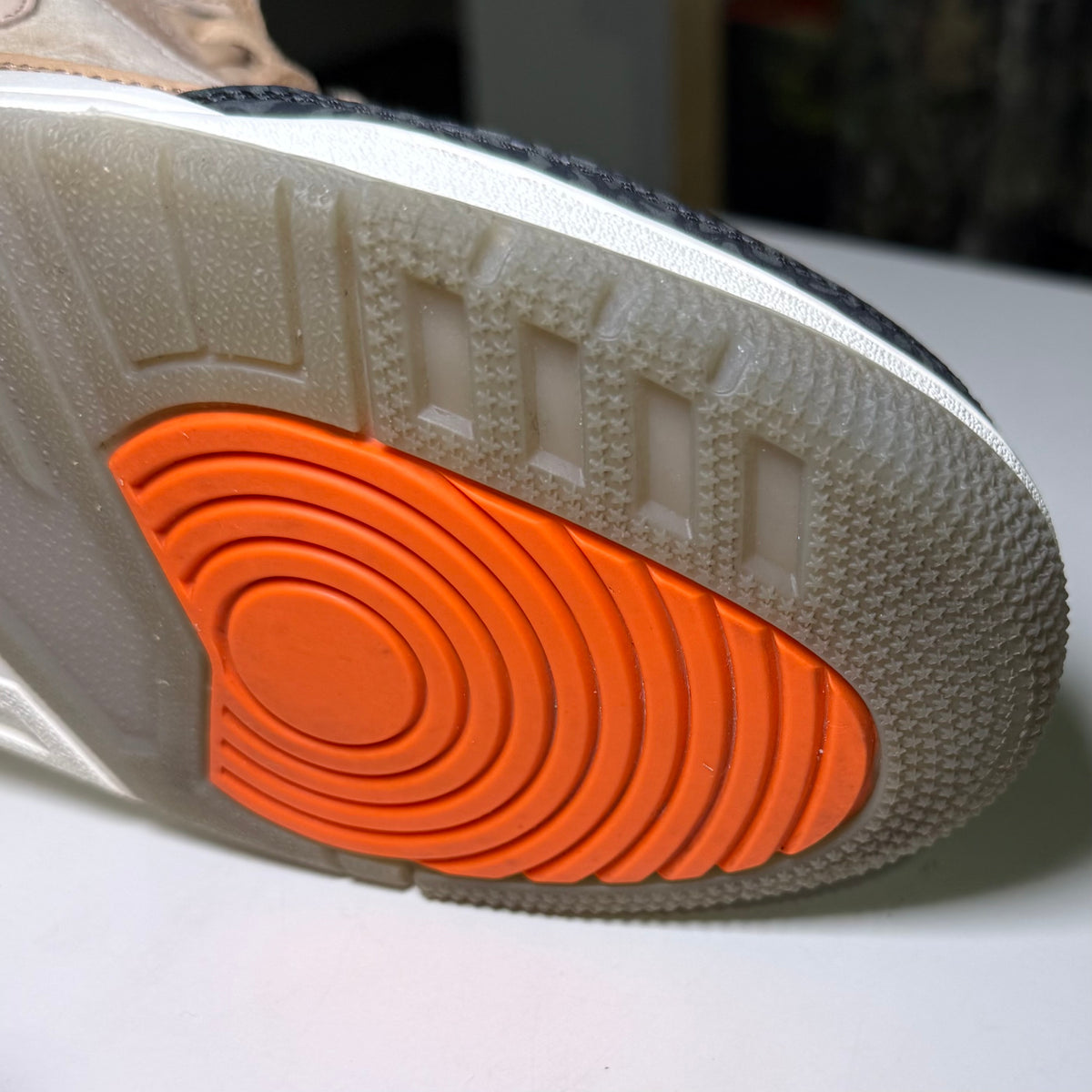 Air Jordan 3 Retro x Justin Timberlake x Tinker Hatfield NRG ‘Bio Beige’ 2018 - Recondicionado