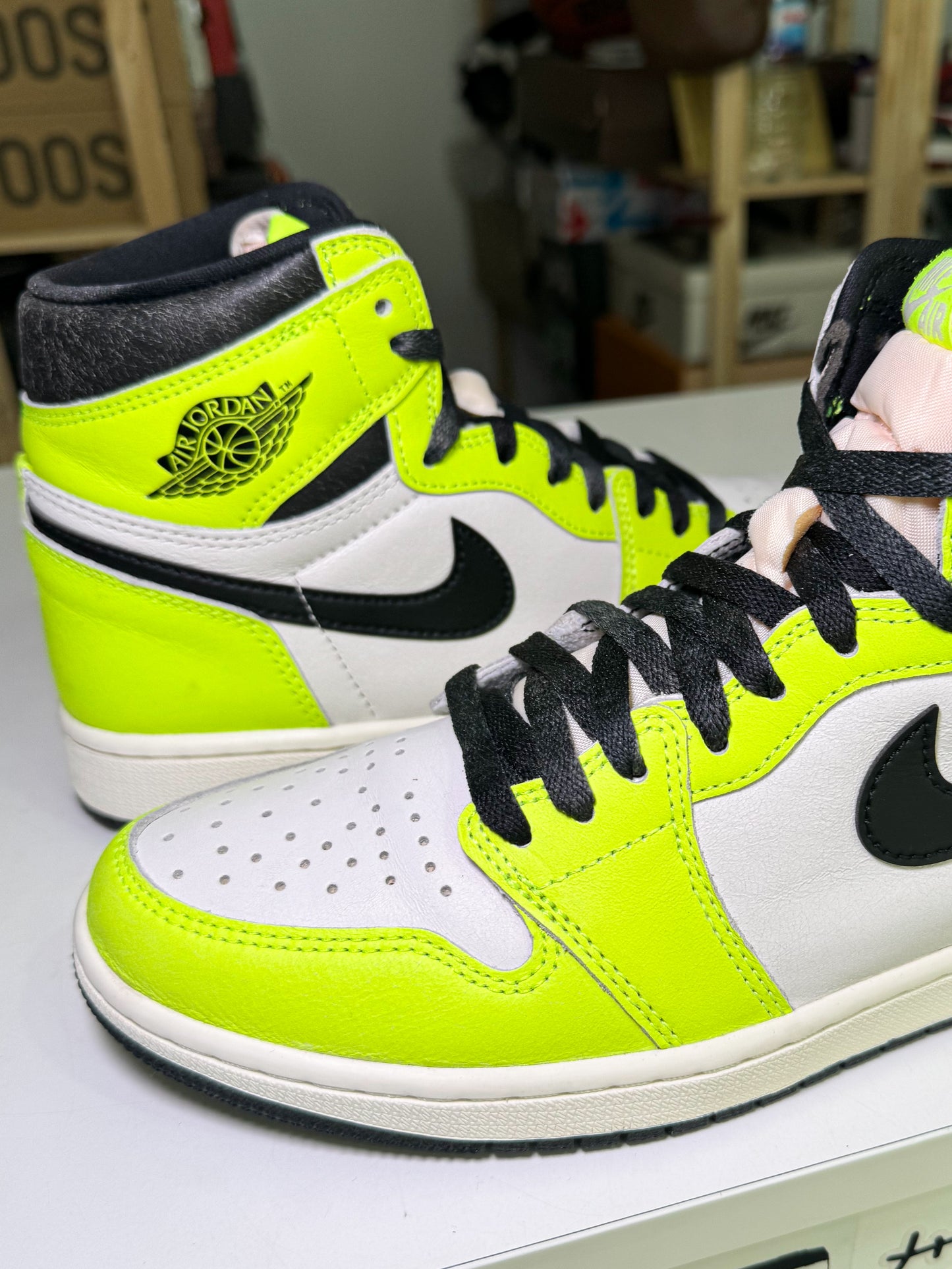 Air Jordan 1 Retro High OG ‘Visionaire’ 2022 - Recondicionado