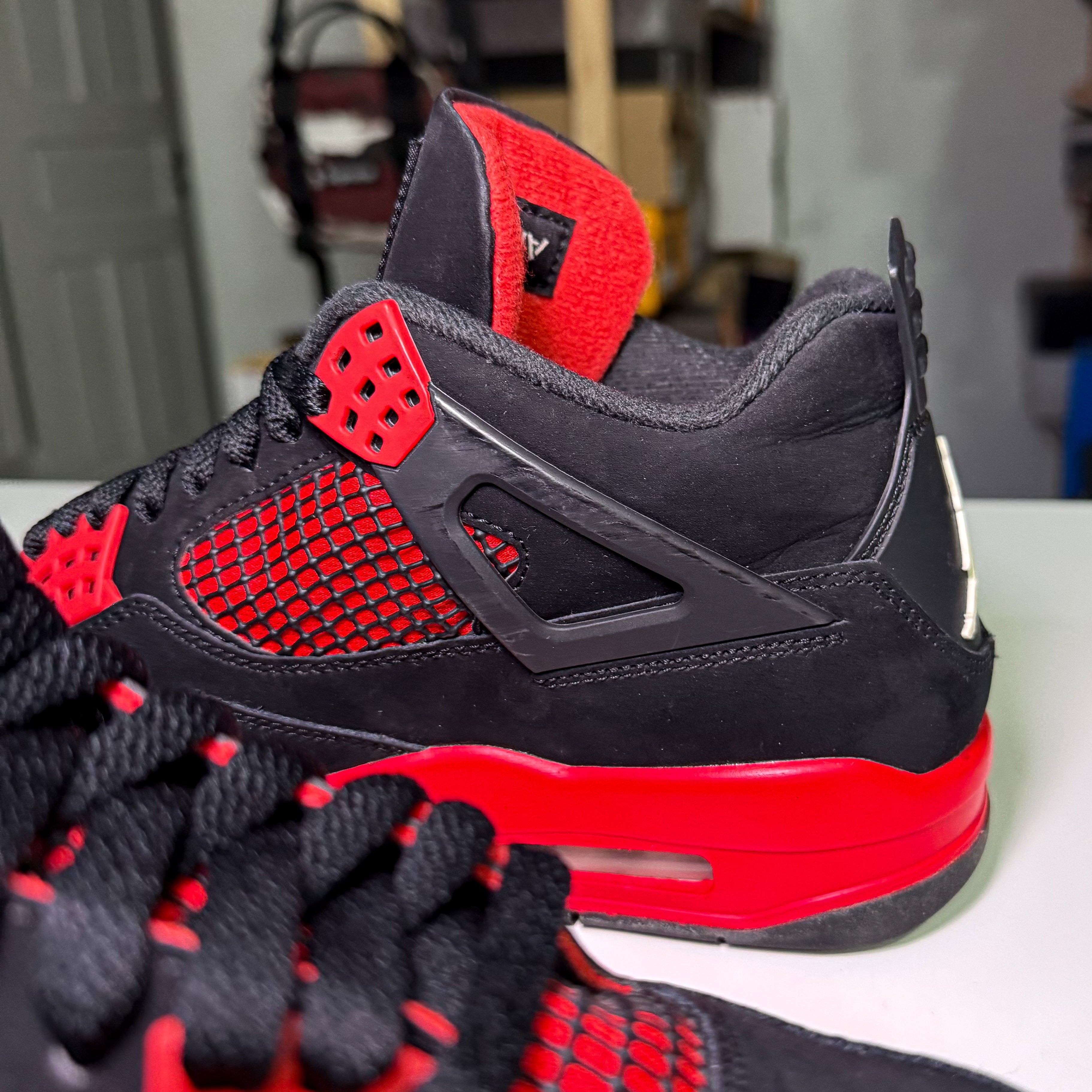 Air Jordan 4 Retro 'Red Thunder' 2022 - Recondicionado