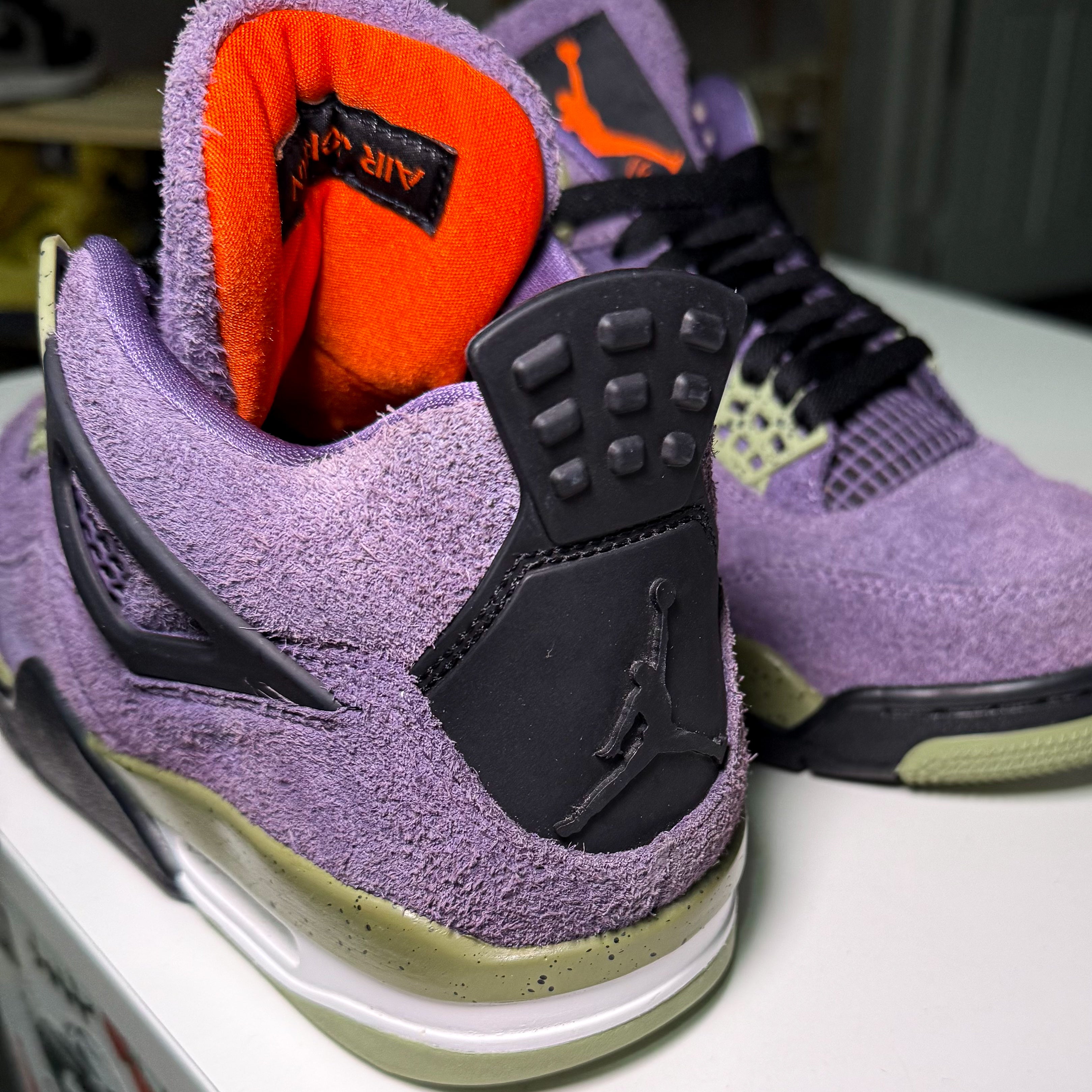 Air Jordan 4 Retro ‘Canyon Purple’ W 2022 - Recondicionado