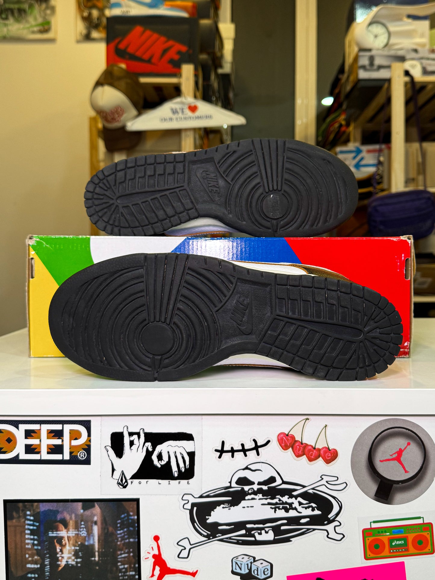 Nike SB Dunk Low x HUF ‘San Francisco’ 2022 - Recondicionado