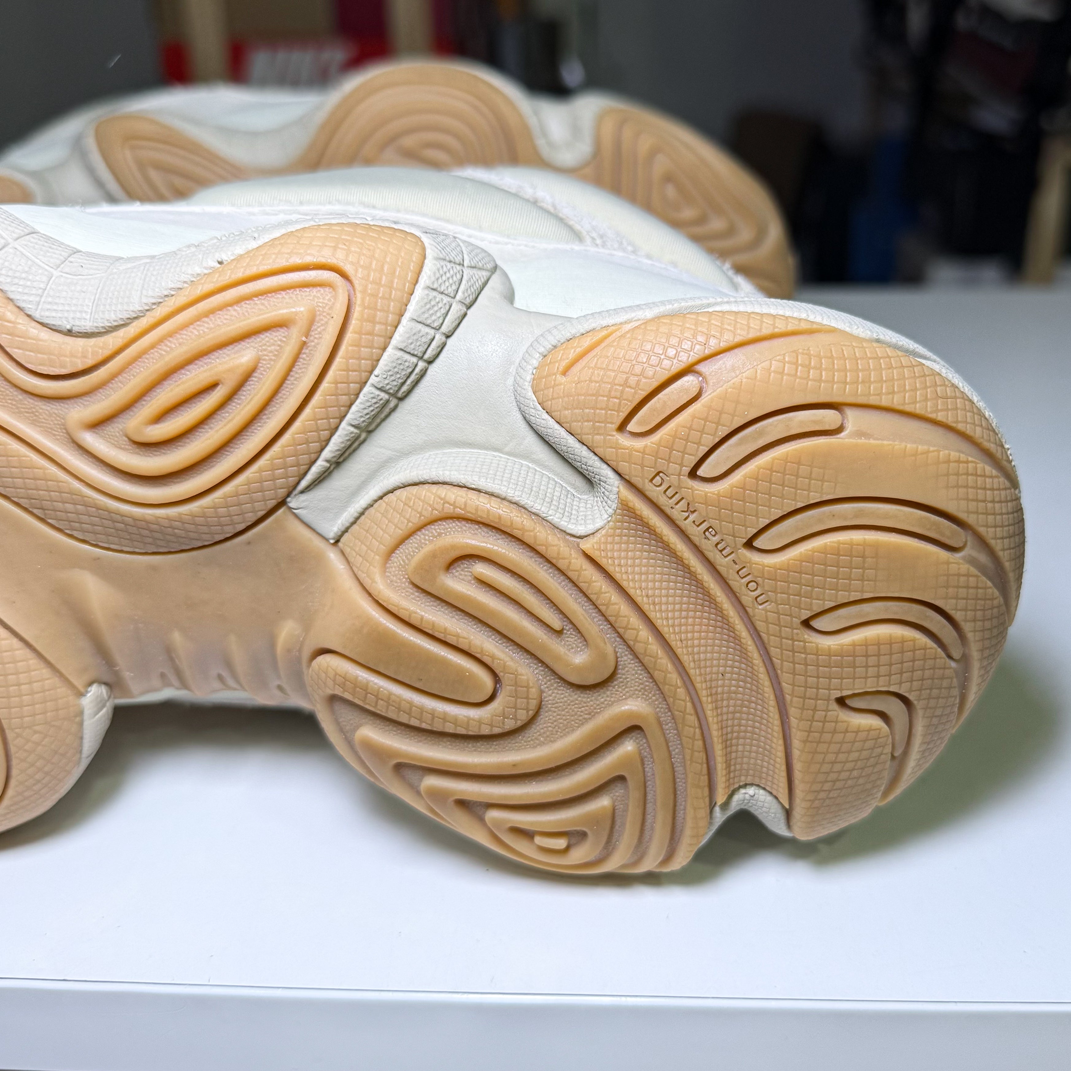 Adidas Yeezy 500 ‘Stone’ 2019 - Recondicionado