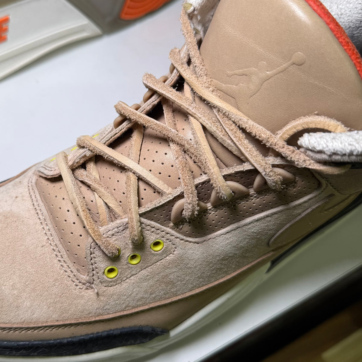 Air Jordan 3 Retro x Justin Timberlake x Tinker Hatfield NRG ‘Bio Beige’ 2018 - Recondicionado