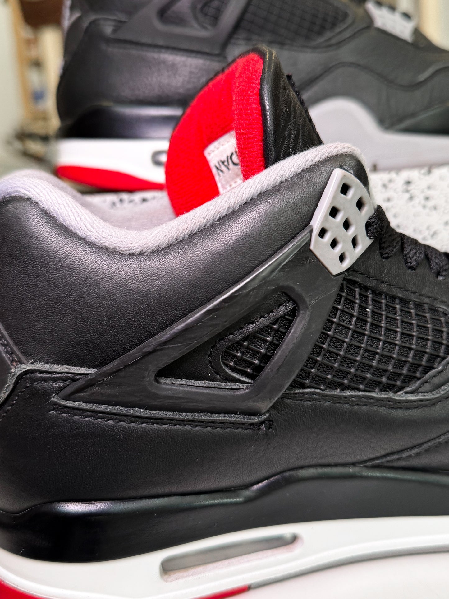 Air Jordan 4 Retro 'Bred Reimagined' 2024 - Recondicionado