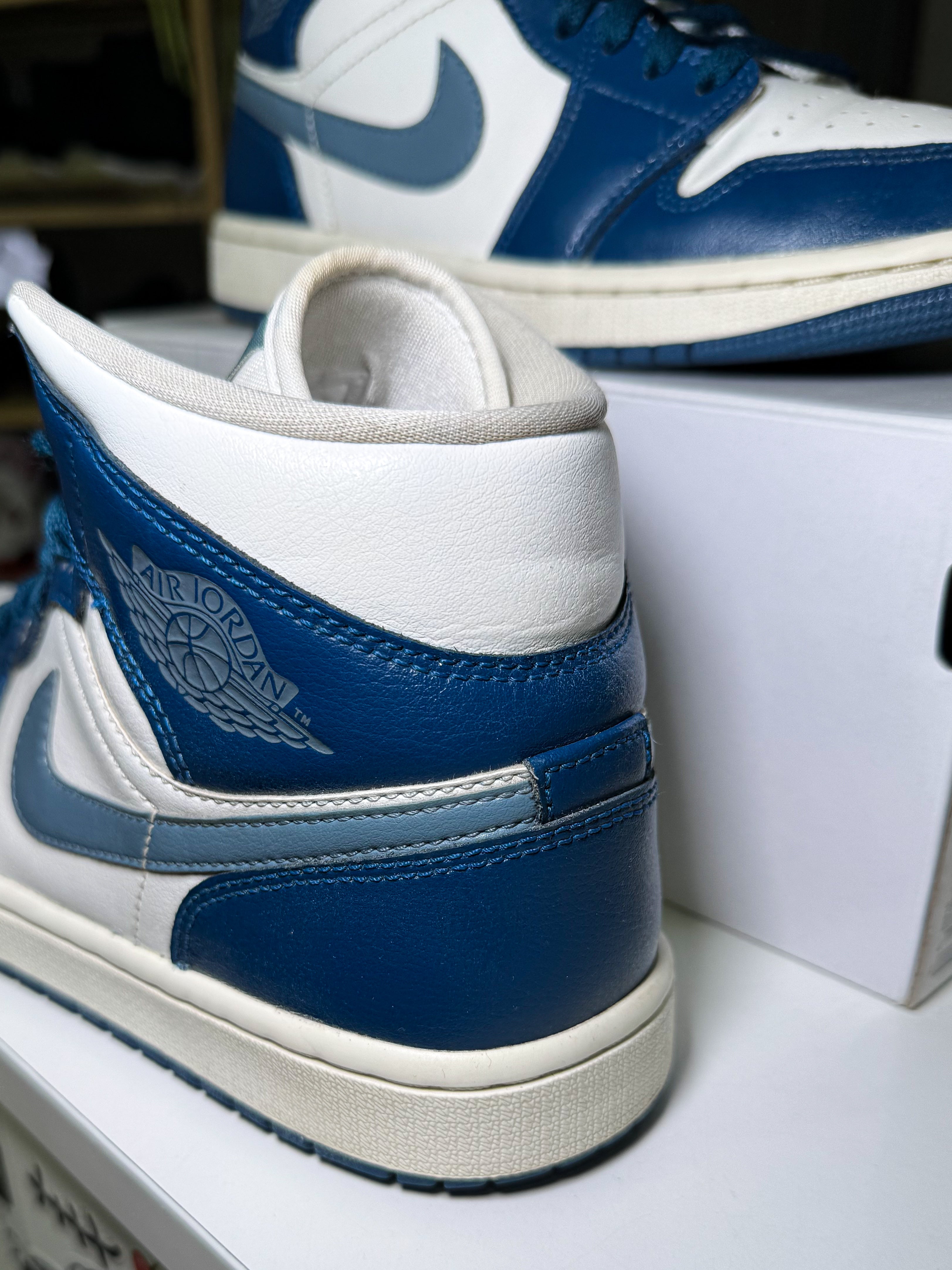 Air Jordan 1 Mid ‘Sky J French Blue’ W 2023 - Recondicionado