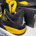 Air Jordan 4 Retro 'Thunder' 2023 - Recondicionado