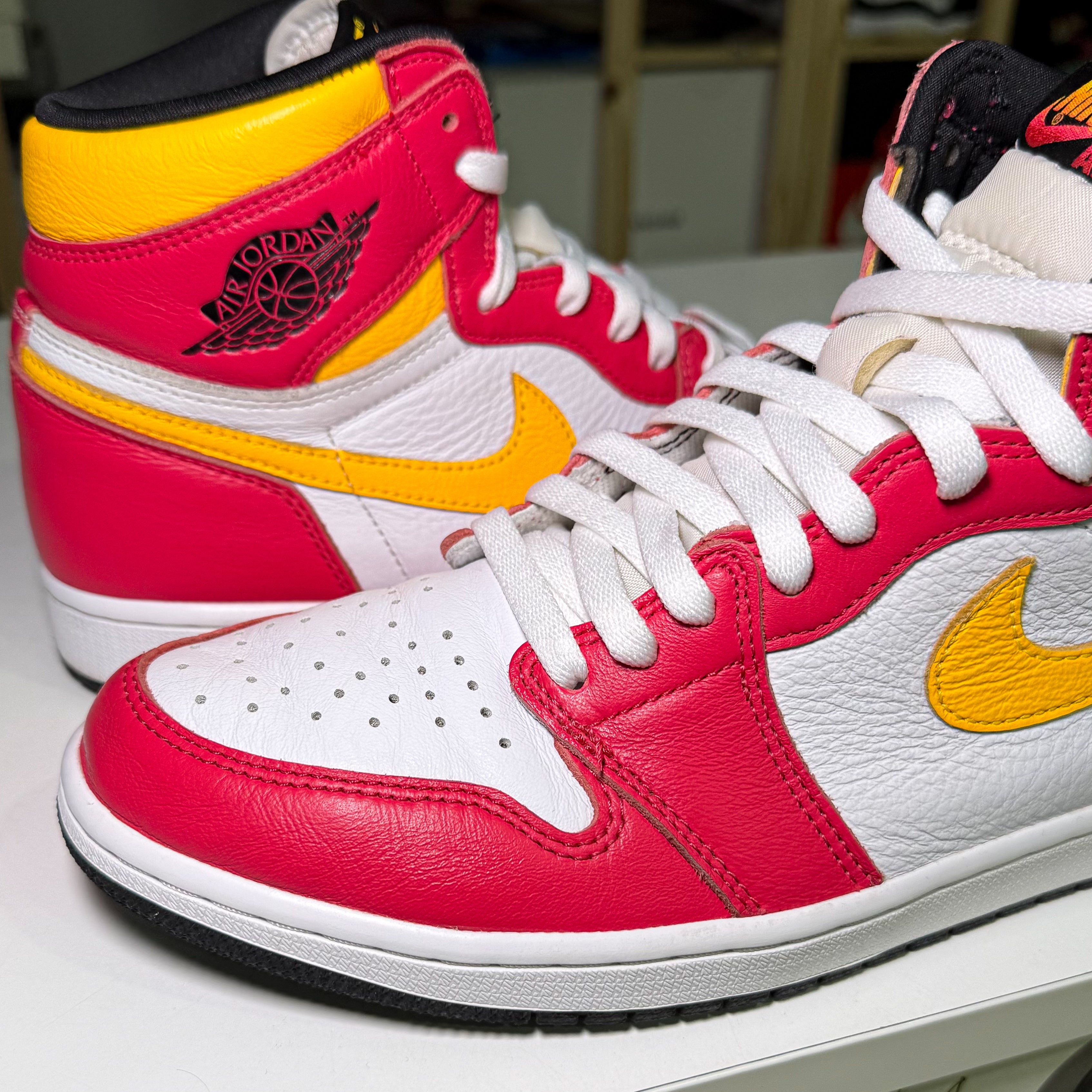 Air Jordan 1 Retro High OG ‘Light Fusion Red’ 2021 - Recondicionado
