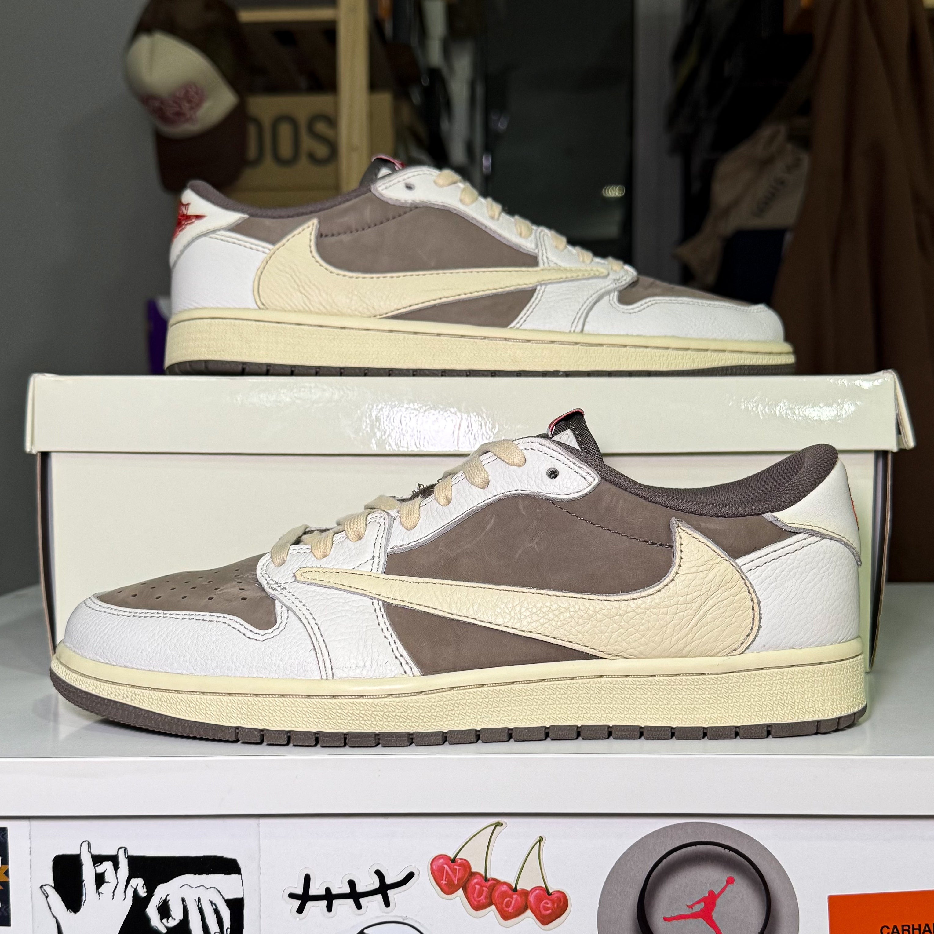 Air Jordan 1 Retro Low OG SP x Travis Scott ‘Reverse Mocha’ 2022 - Recondicionado