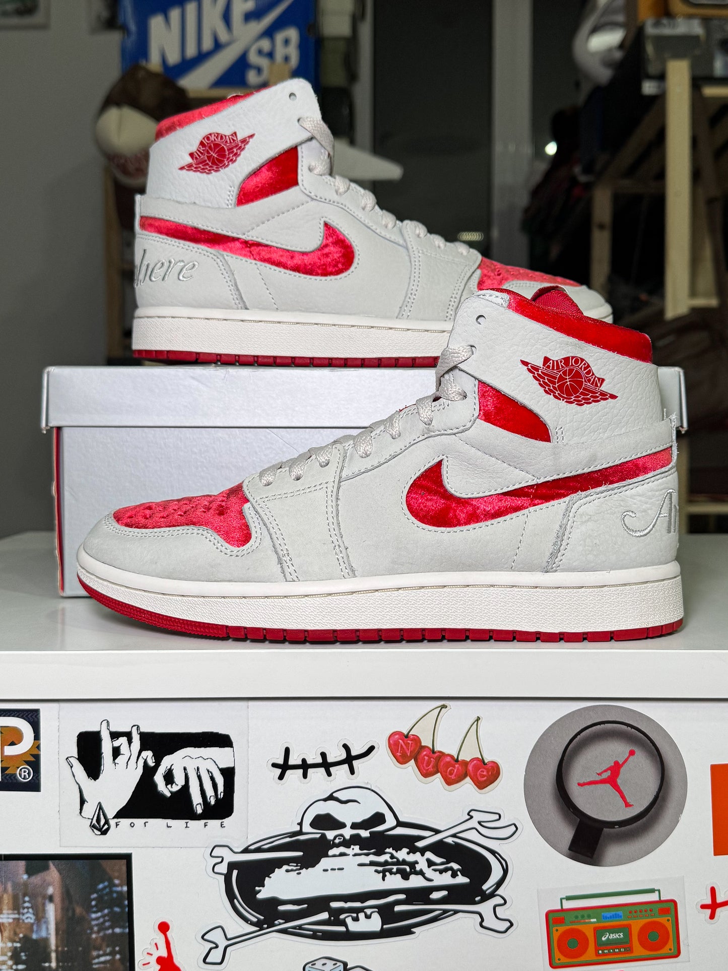 Air Jordan 1 High Zoom CMFT 2 ‘Valentines Day’ W 2023 - Recondicionado