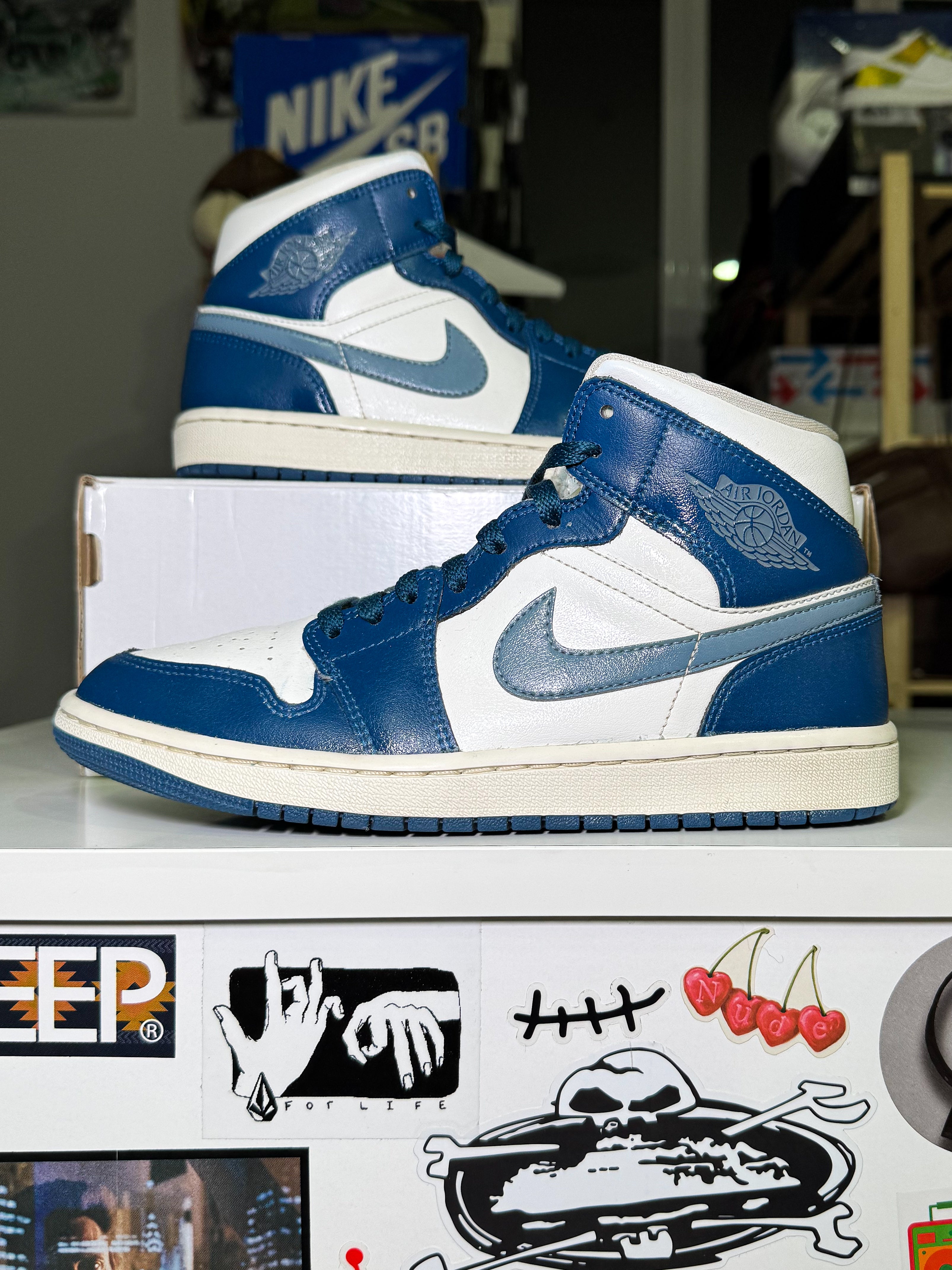 Air Jordan 1 Mid ‘Sky J French Blue’ W 2023 - Recondicionado