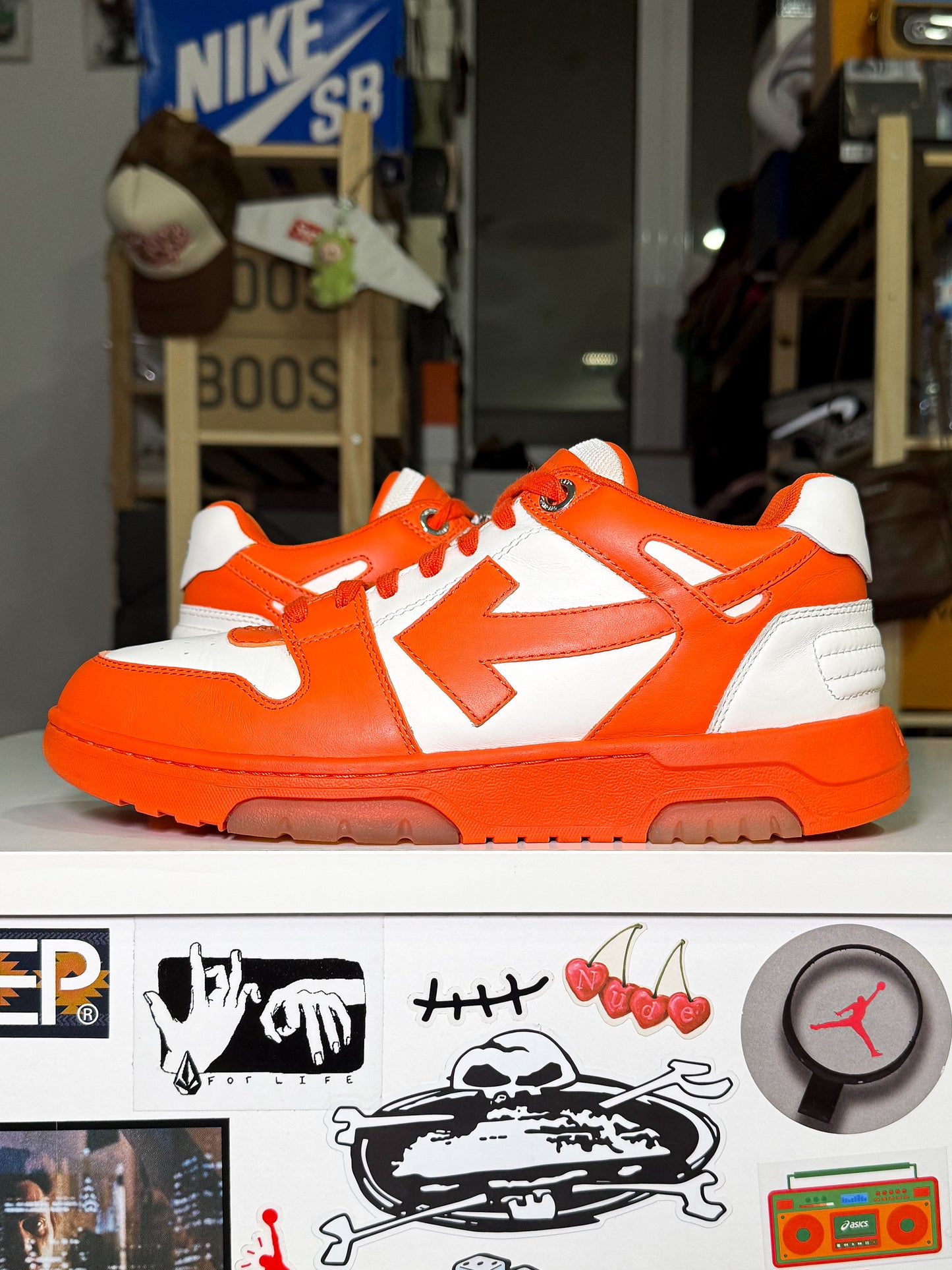 Off White Out of Office Low ‘White Orange’ - Recondicionado