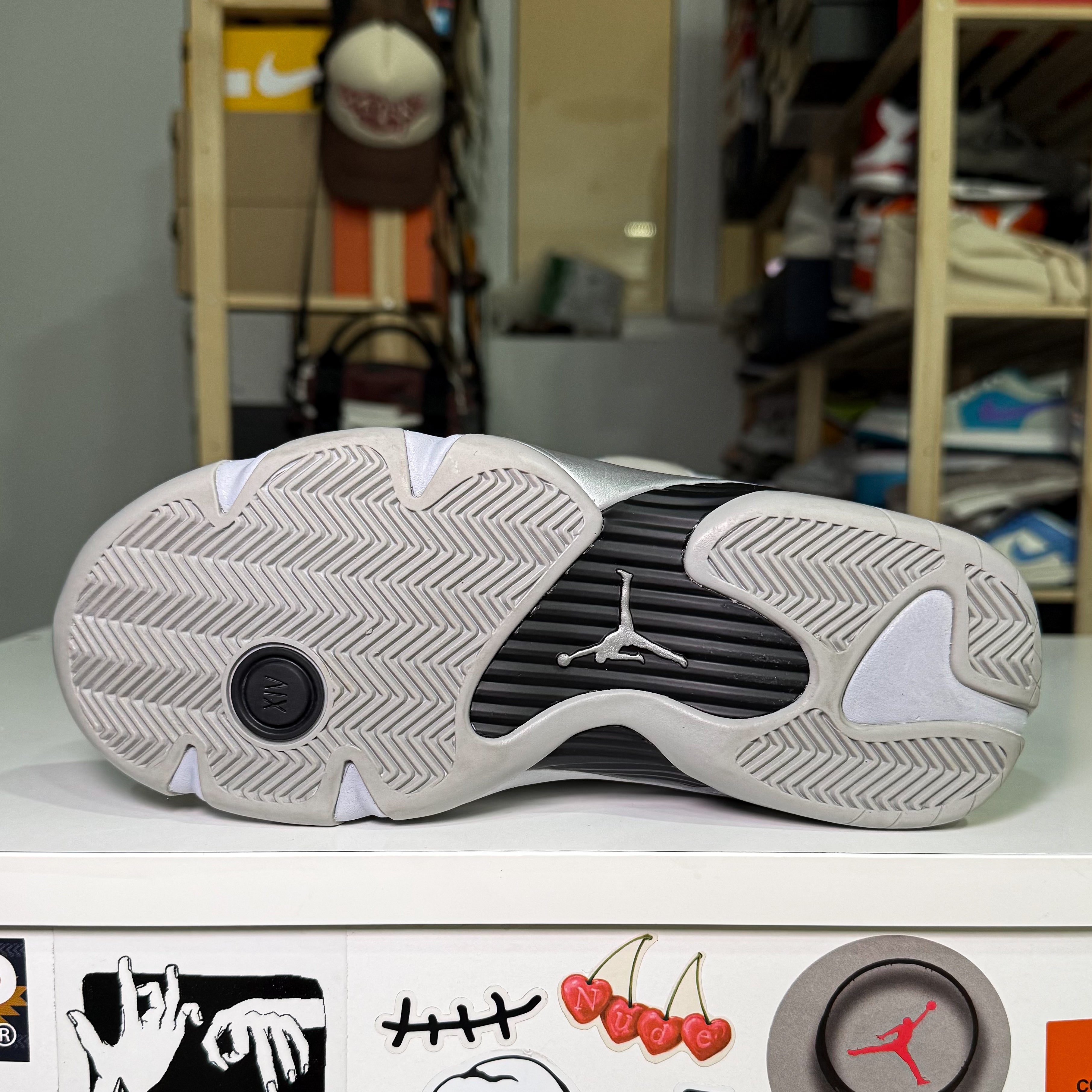 Air Jordan 14 Retro Low ‘Metallic Silver’ W 2023 - Recondicionado