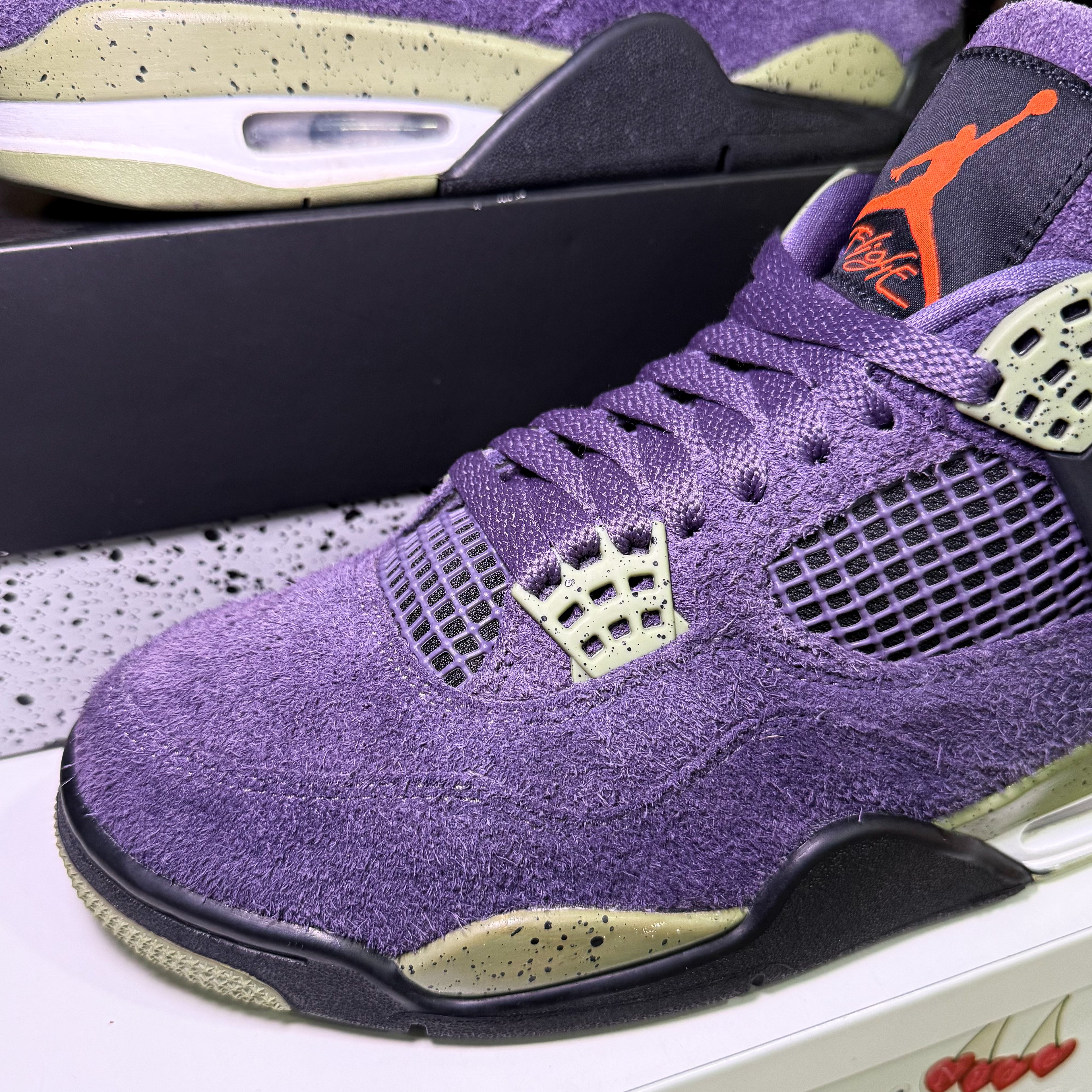 Air Jordan 4 Retro ‘Canyon Purple’ W 2022 - Recondicionado