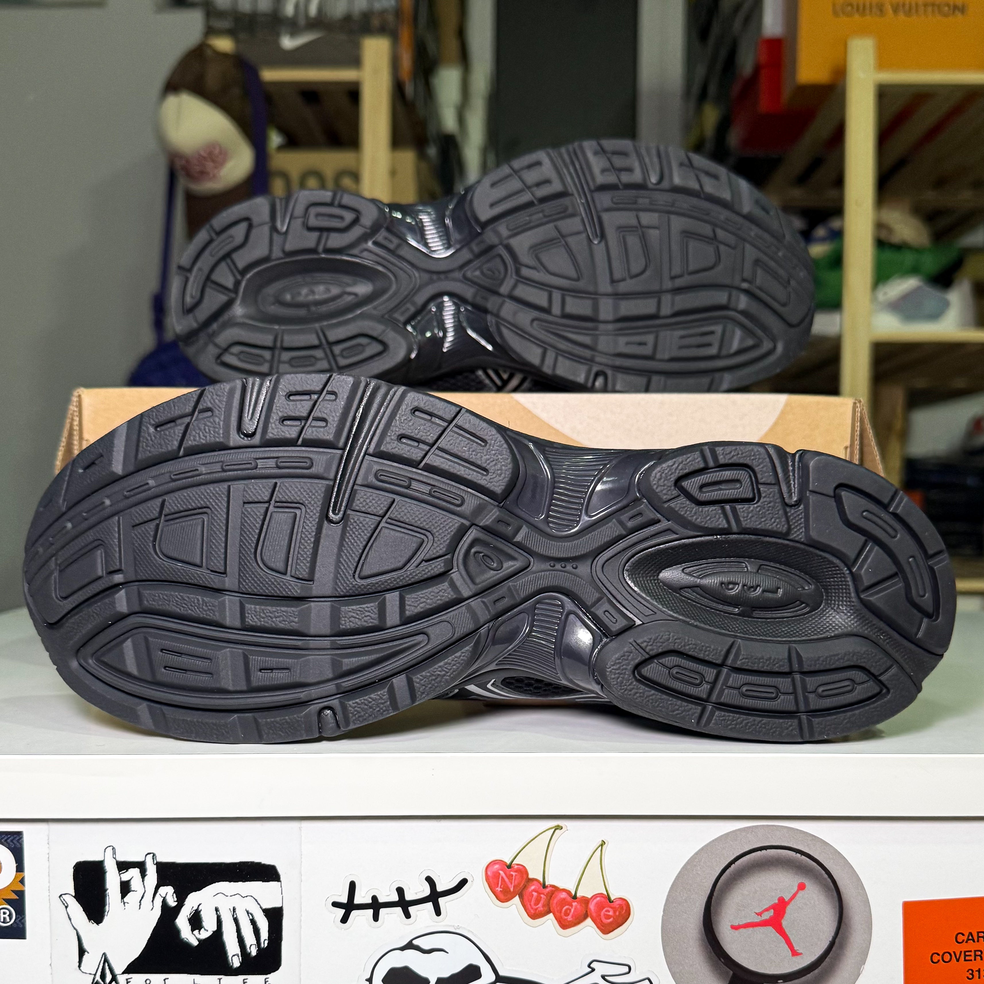 ASICS Gel 1130 ‘Black Pure Silver’ 2023 - DS