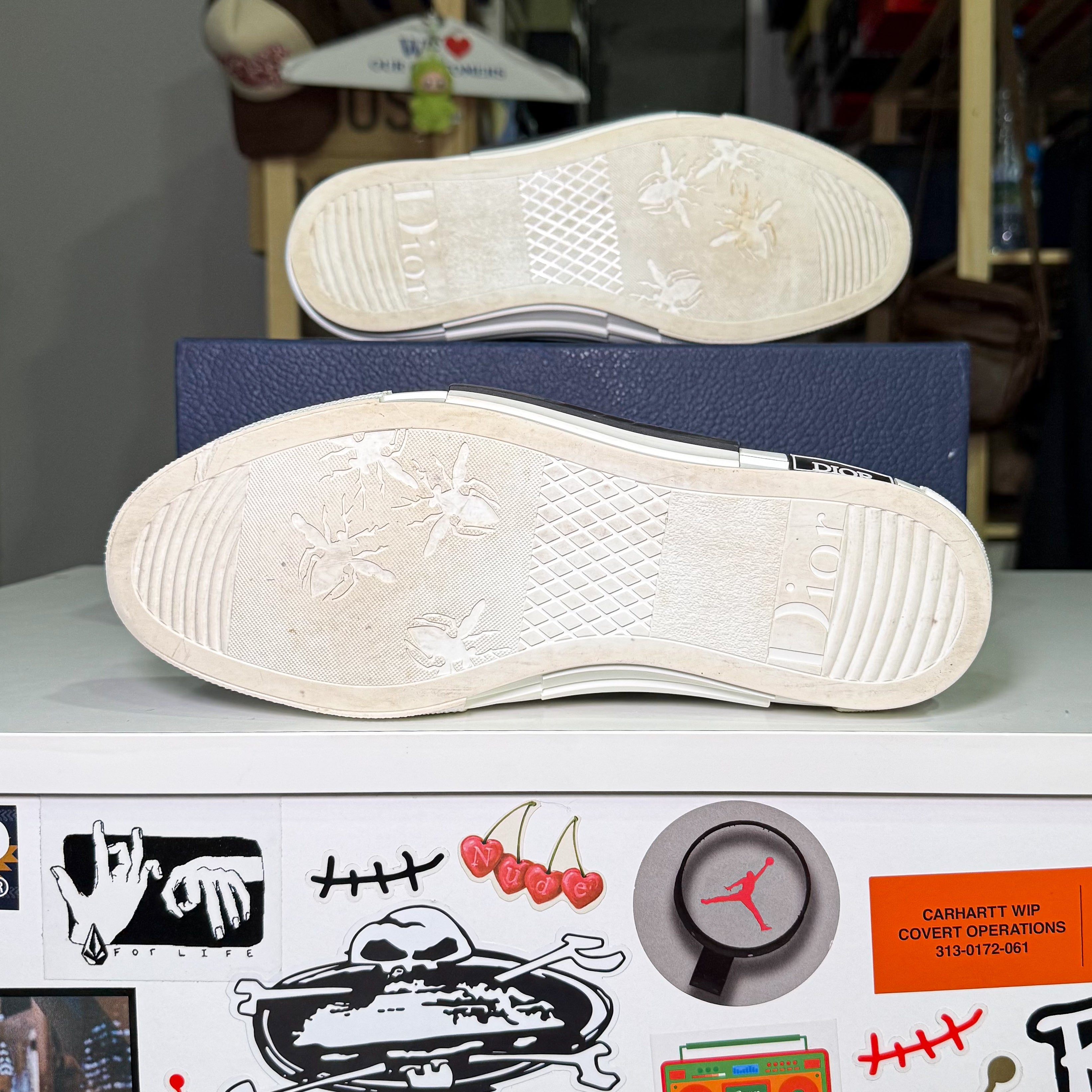 Dior B23 High ‘Dior Oblique Pixel - Dark Blue’ - Recondicionado