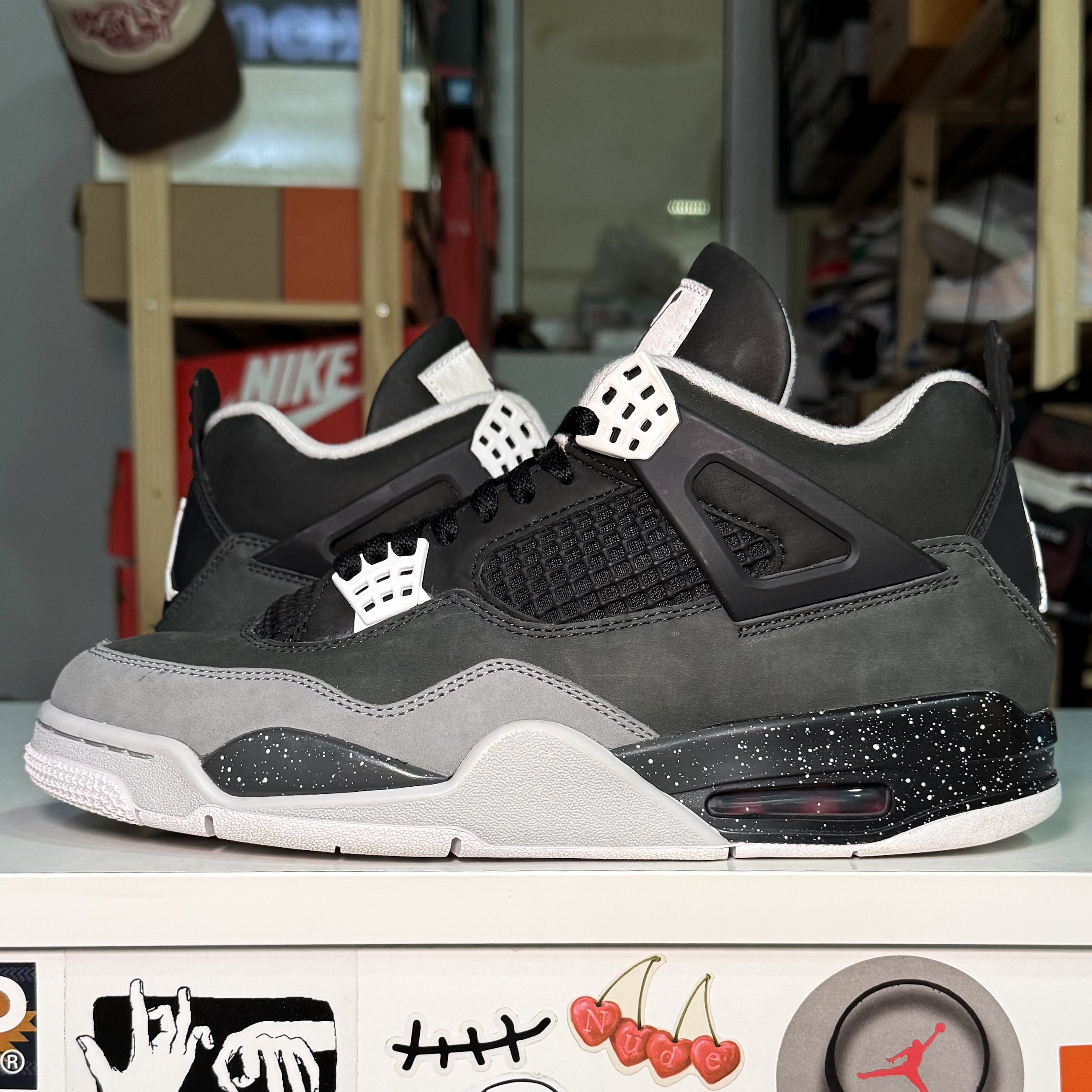 Air Jordan 4 Retro ‘Fear’ 2024 - Recondicionado