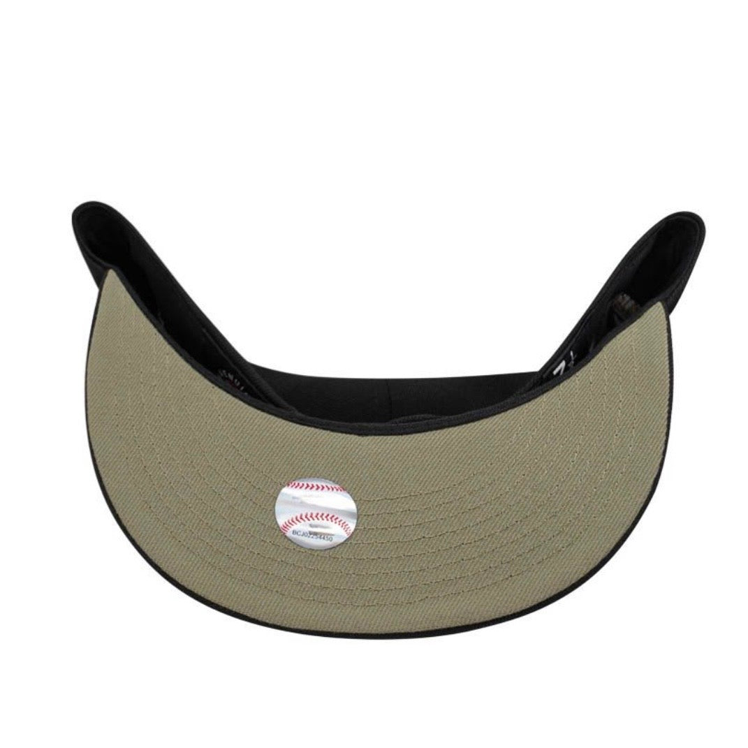New Era 59Fifty Tampa Bay Rays Tropicana Field Olive Black Edition Fitted Cap