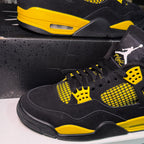 Air Jordan 4 Retro 'Thunder' 2023 - Recondicionado