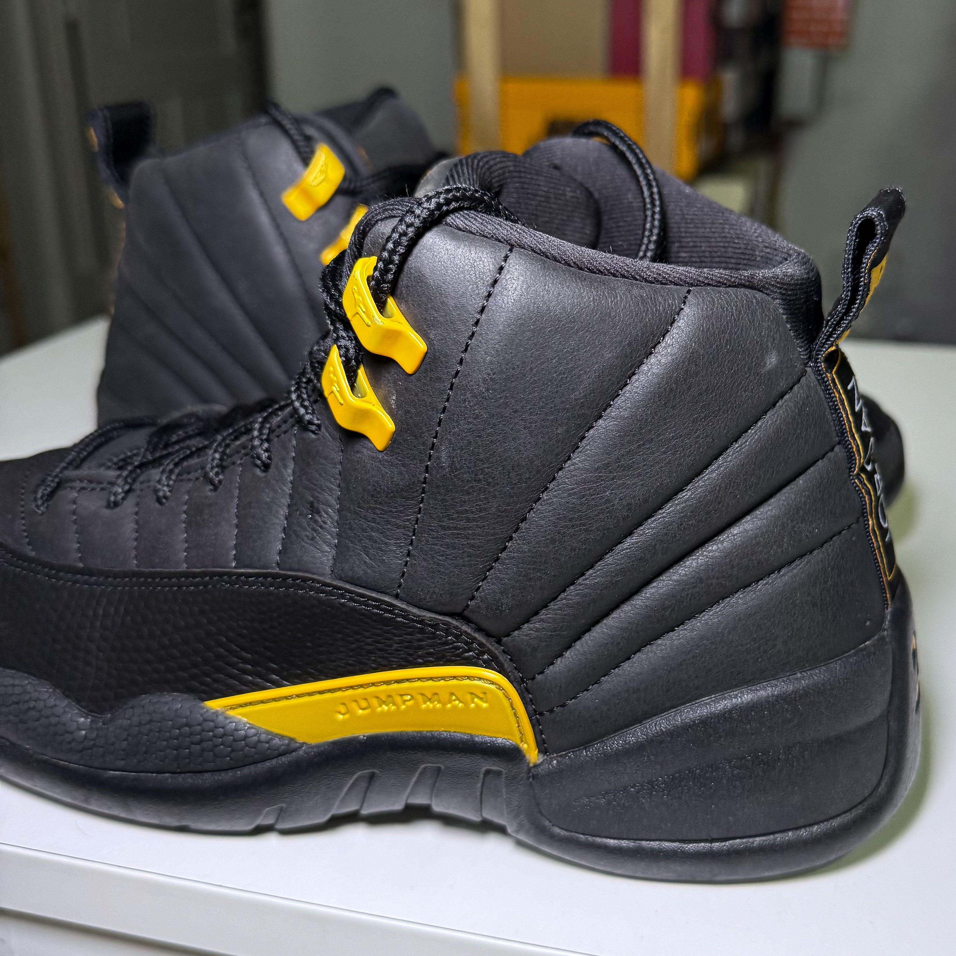 Air Jordan 12 Retro ‘Black Taxi’ 2022 - Recondicionado