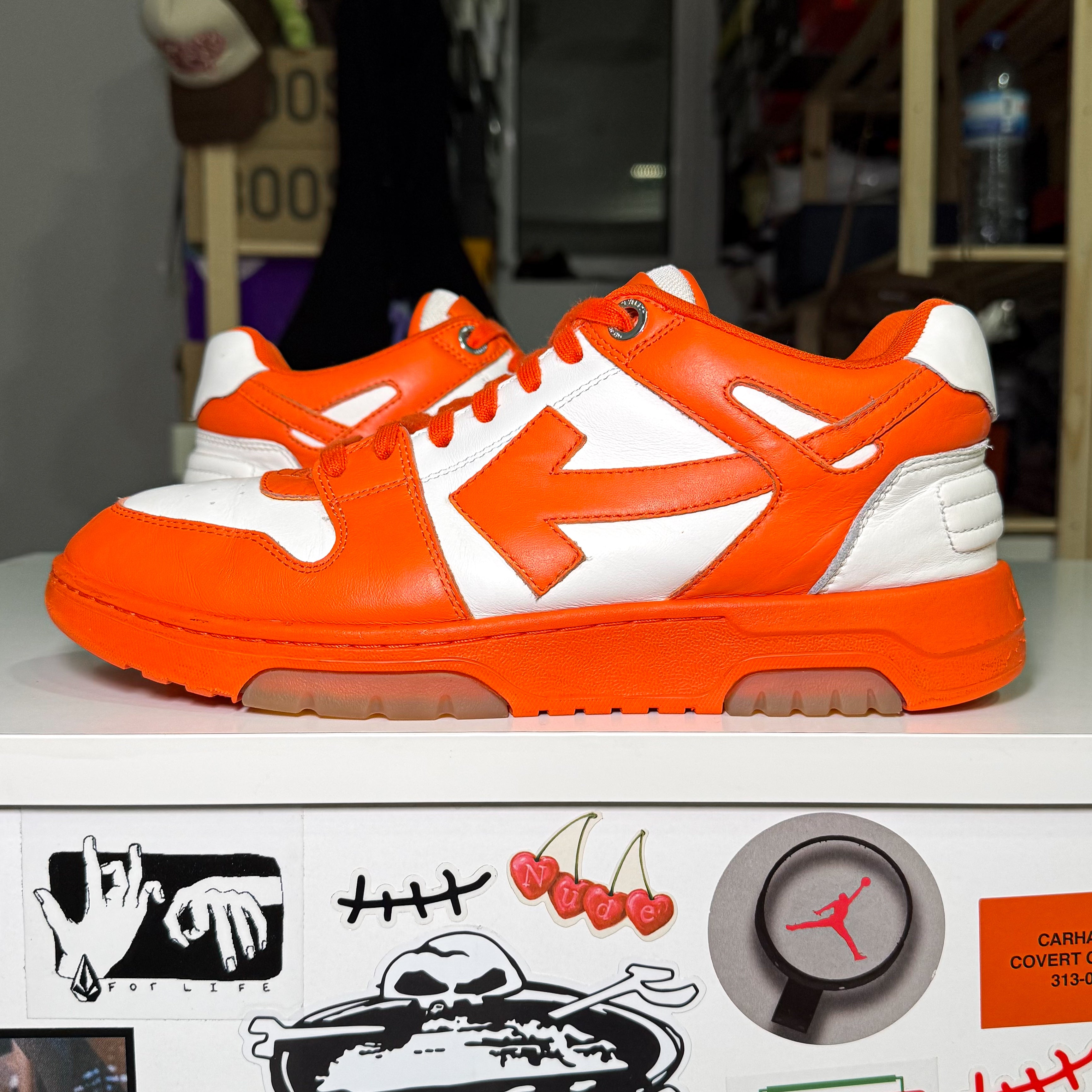 Off White Out of Office Low ‘White Orange’ - Recondicionado