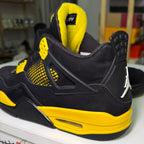 Air Jordan 4 Retro 'Thunder' 2023 - Recondicionado