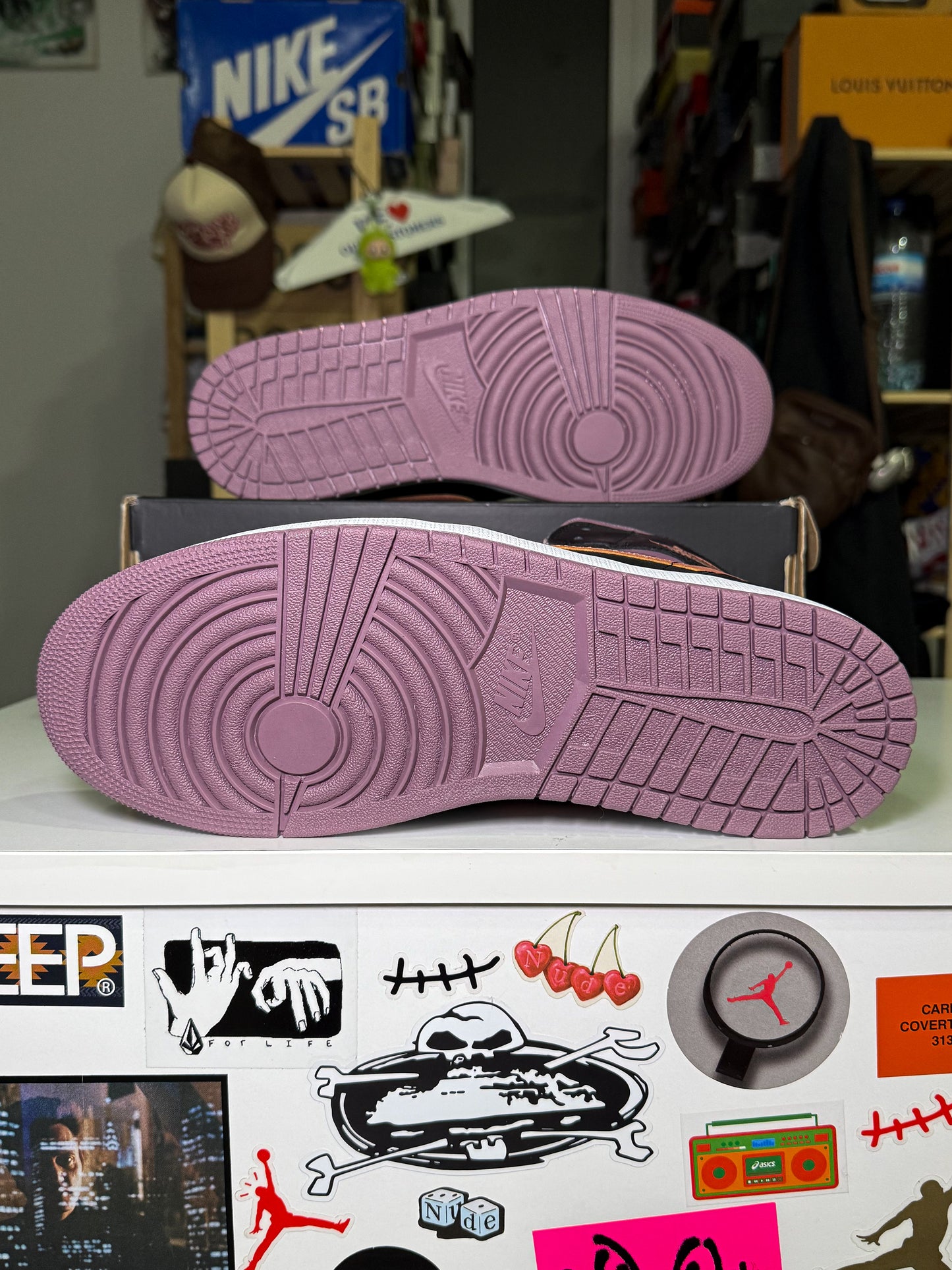 Air Jordan 1 Mid SE ‘Black Sky J Mauve’ 2024 - DS