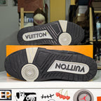 Louis Vuitton LV Trainer ‘Black Monogram Denim’ - Recondicionado