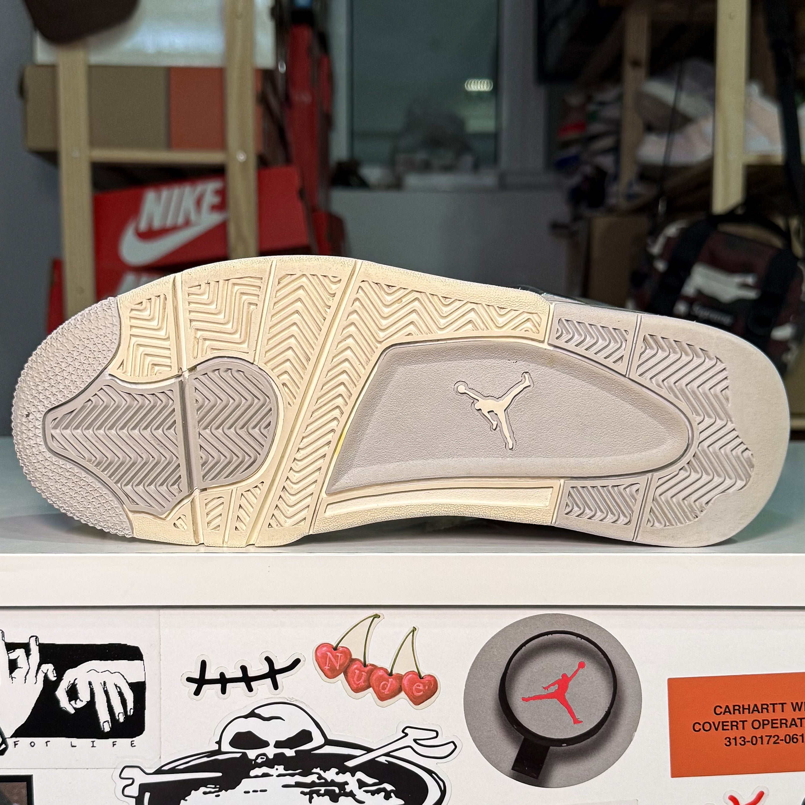 Air Jordan 4 Retro ‘Frozen Moments’ W 2023 - Recondicionado