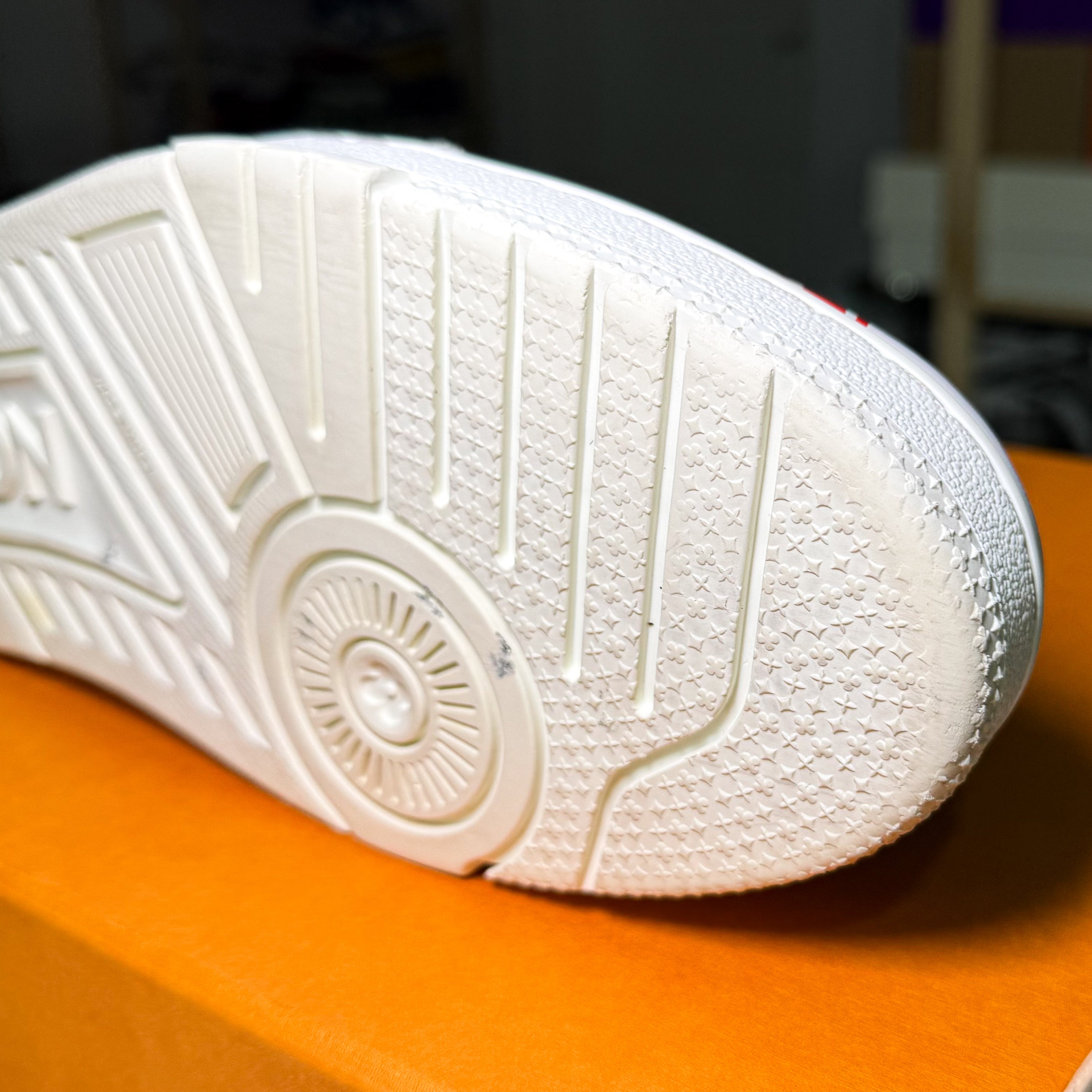 Louis Vuitton LV Trainer x NIGO ‘LV Made’ White 2022 - Recondicionado