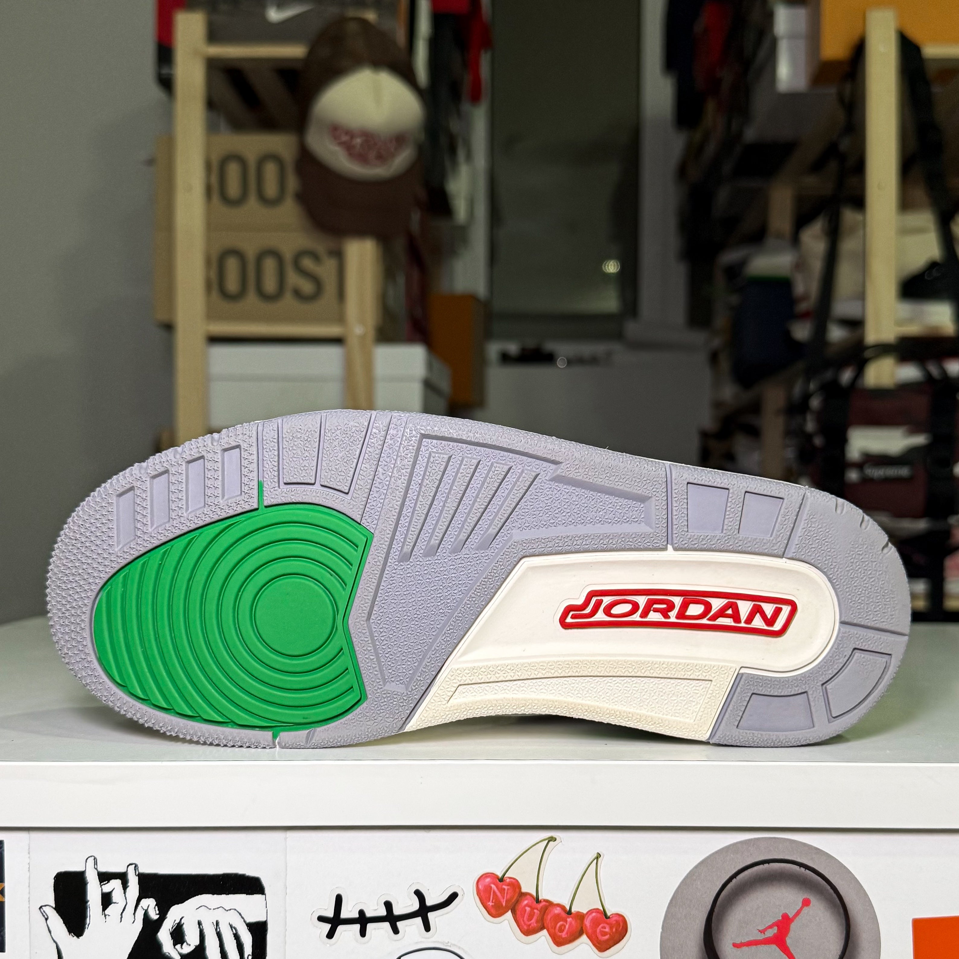 Air Jordan 3 Retro ‘Lucky Green’ W 2023 - Recondicionado