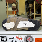 Air Jordan 4 Retro ‘Cave Stone’ GS 2025 - Recondicionado