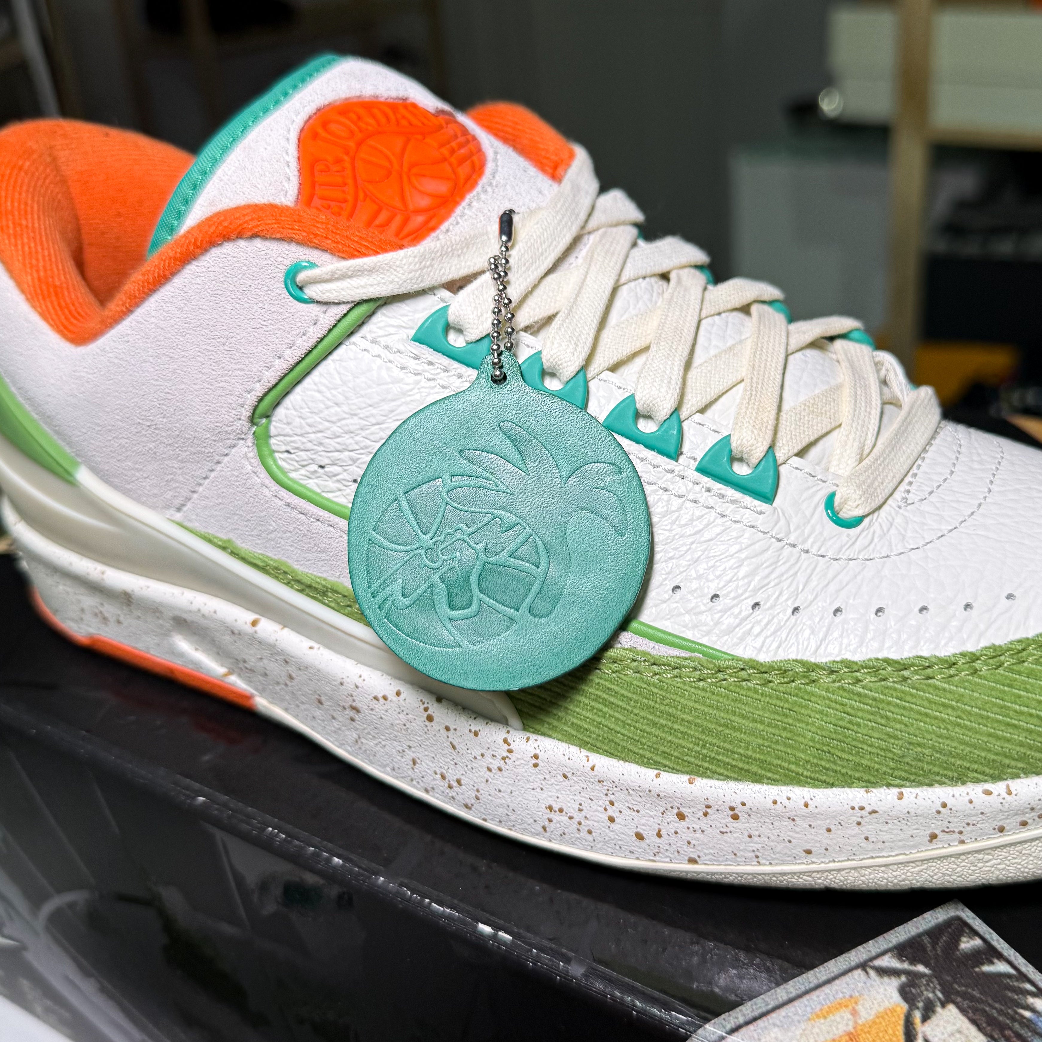 Air Jordan 2 Retro Low x Titan W 2022 - Recondicionado