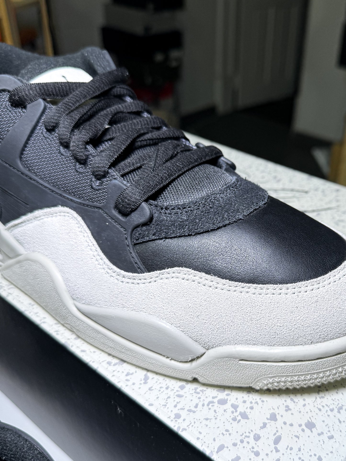 Air Jordan 4 RM ‘Black Light Bone’ 2024 - DS