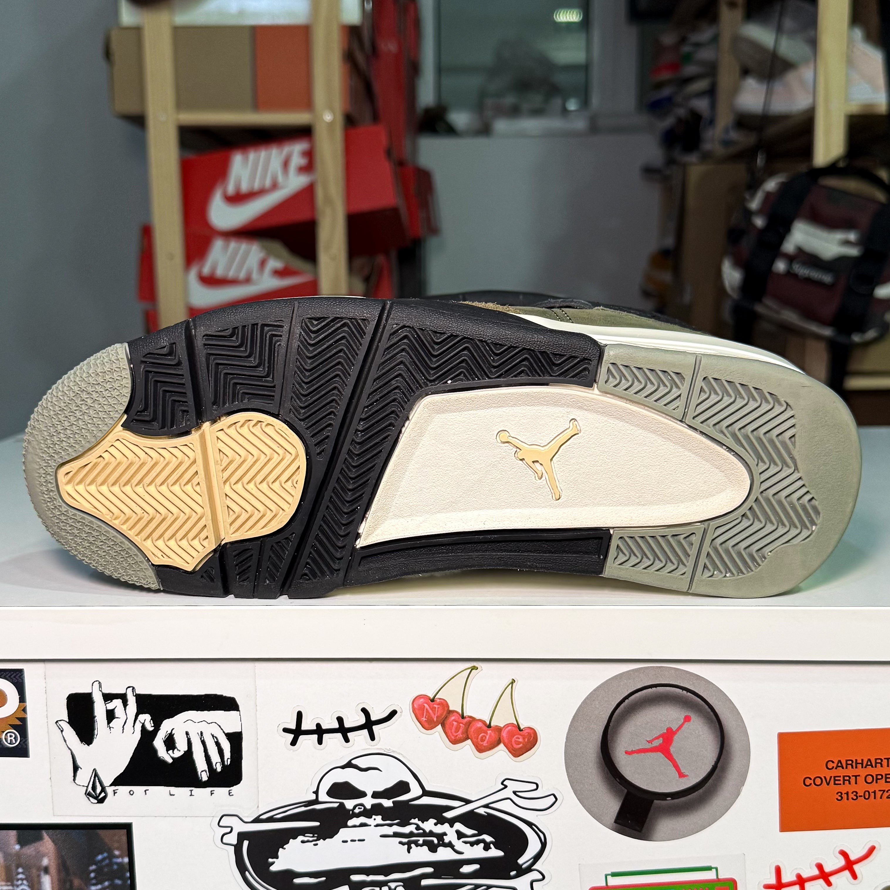 Air Jordan 4 Retro SE Craft 'Medium Olive' 2023 - Recondicionado