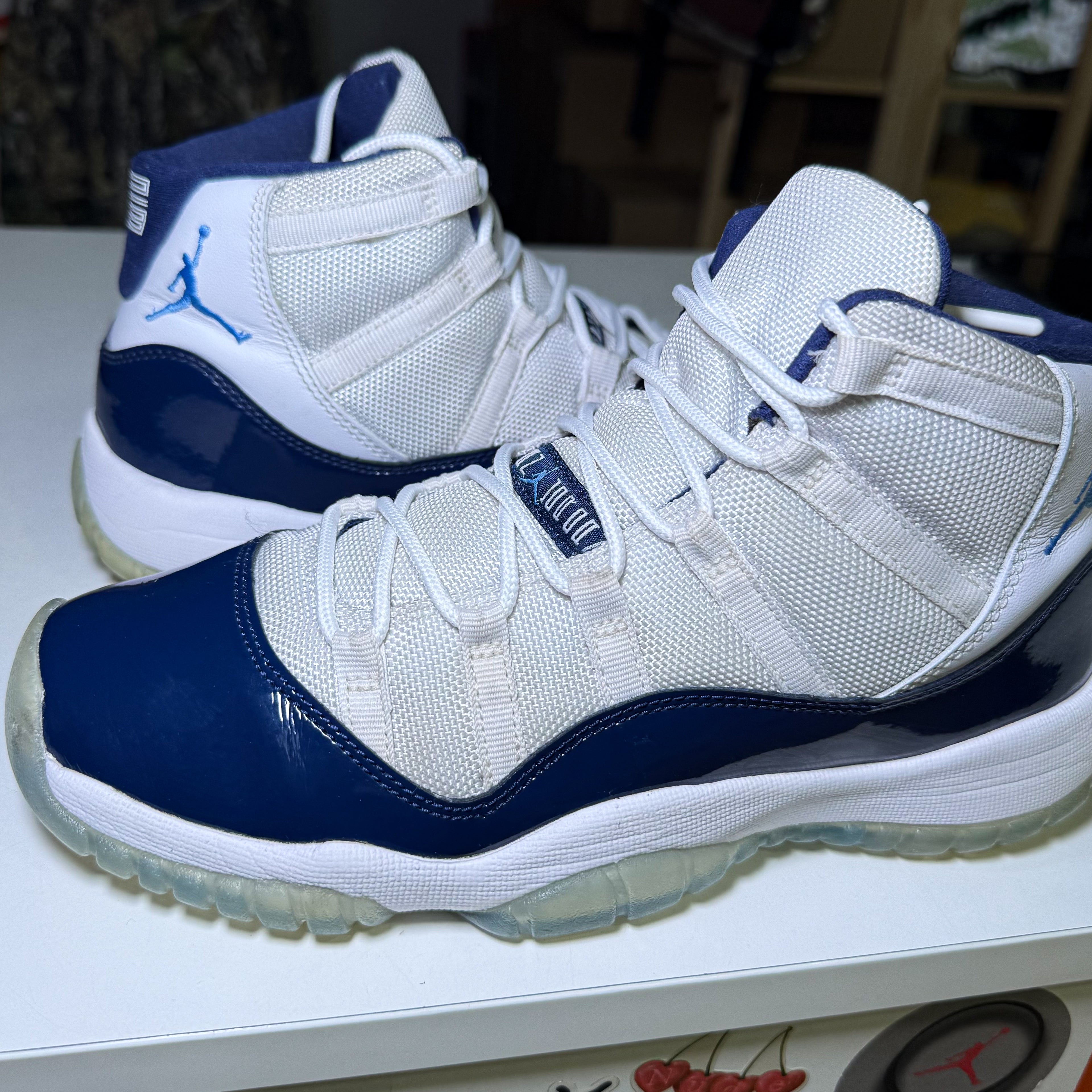Air Jordan 11 Retro ‘Win Like 82’ GS 2017 - Recondicionado