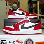 Air Jordan 1 Retro Low OG ‘Chicago’ 2025 - DS