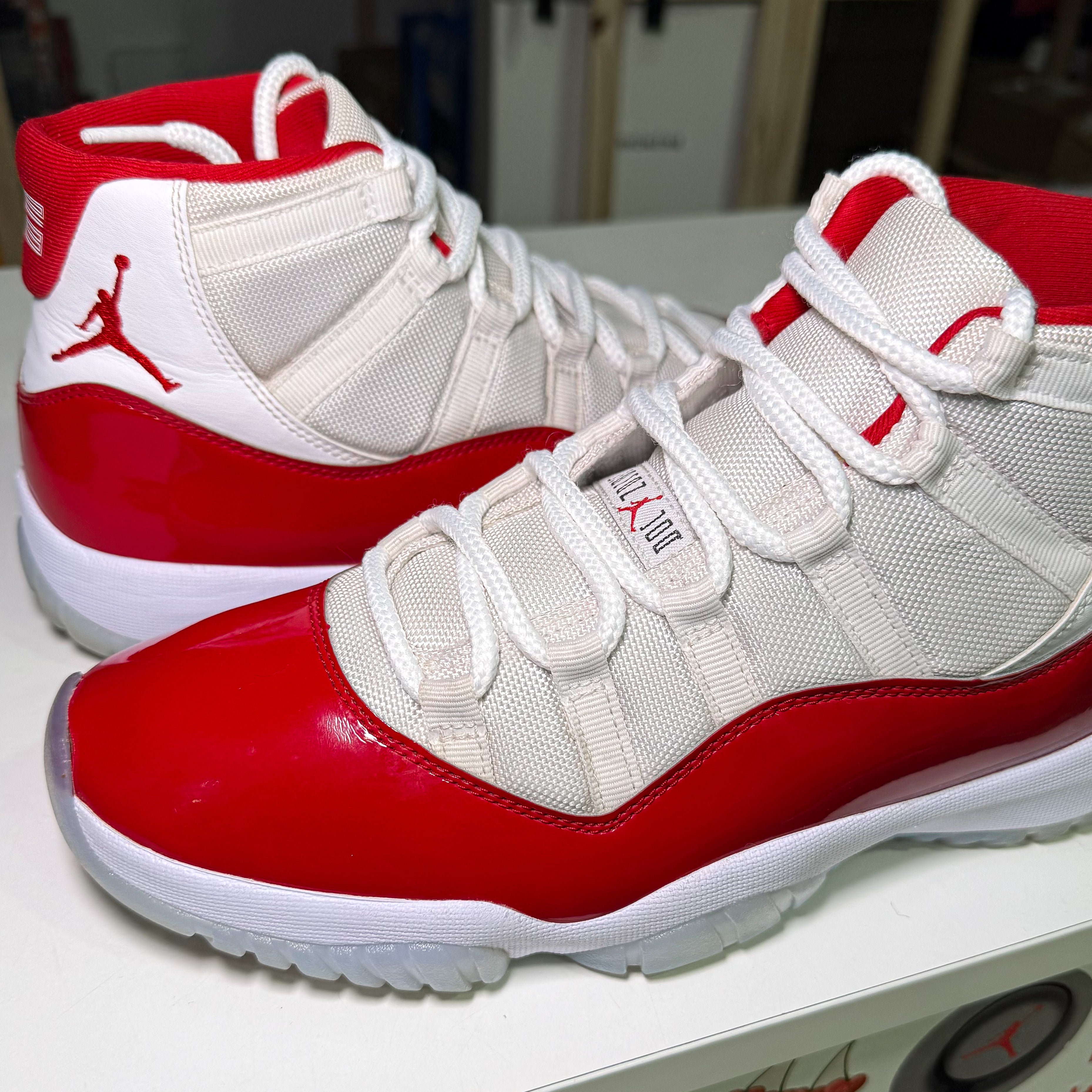 Air Jordan 11 Retro ‘Cherry’ 2022 - Recondicionado