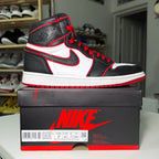 Air Jordan 1 Retro High OG ‘Bloodline’ 2019 - Recondicionado