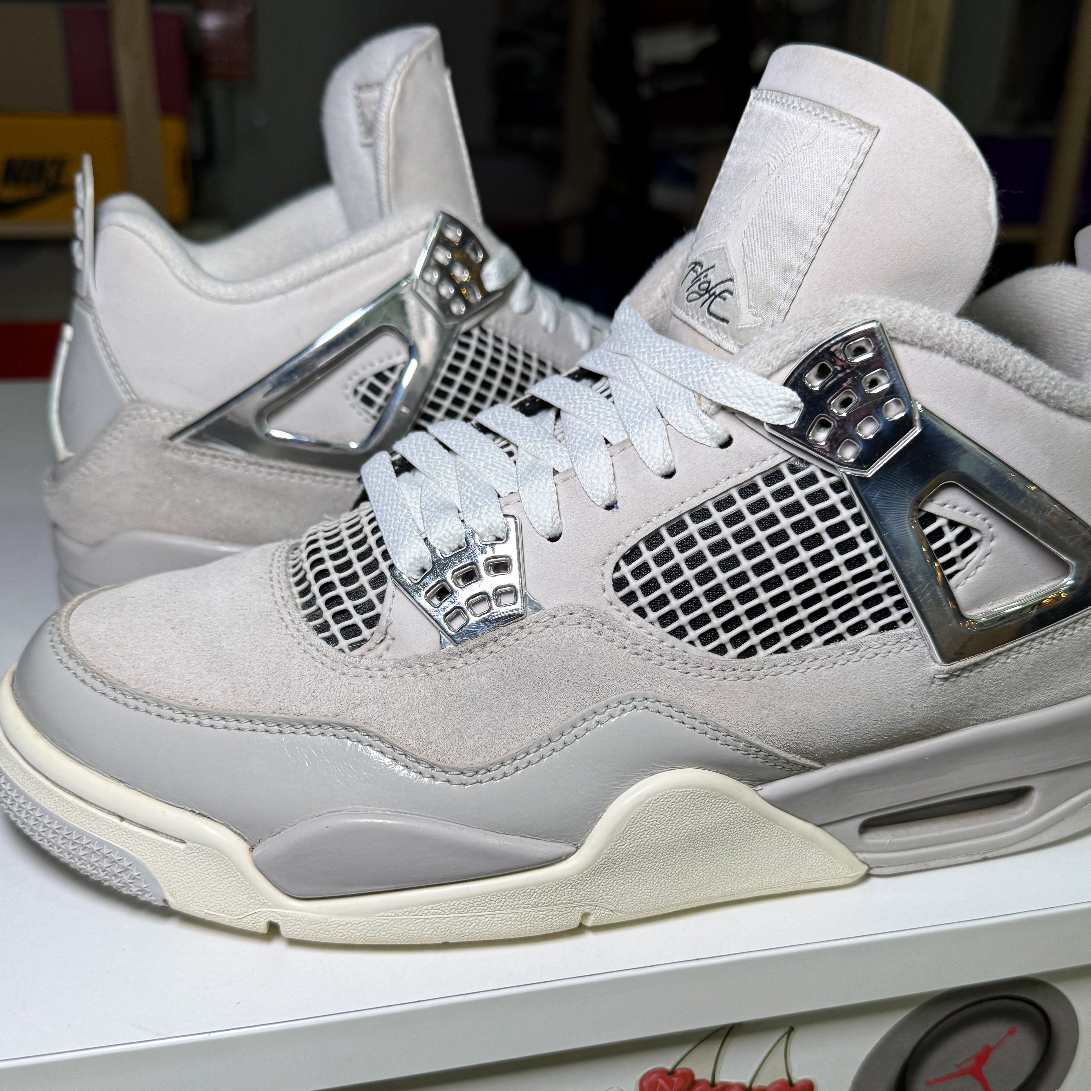 Air Jordan 4 Retro ‘Frozen Moments’ W 2023 - Recondicionado