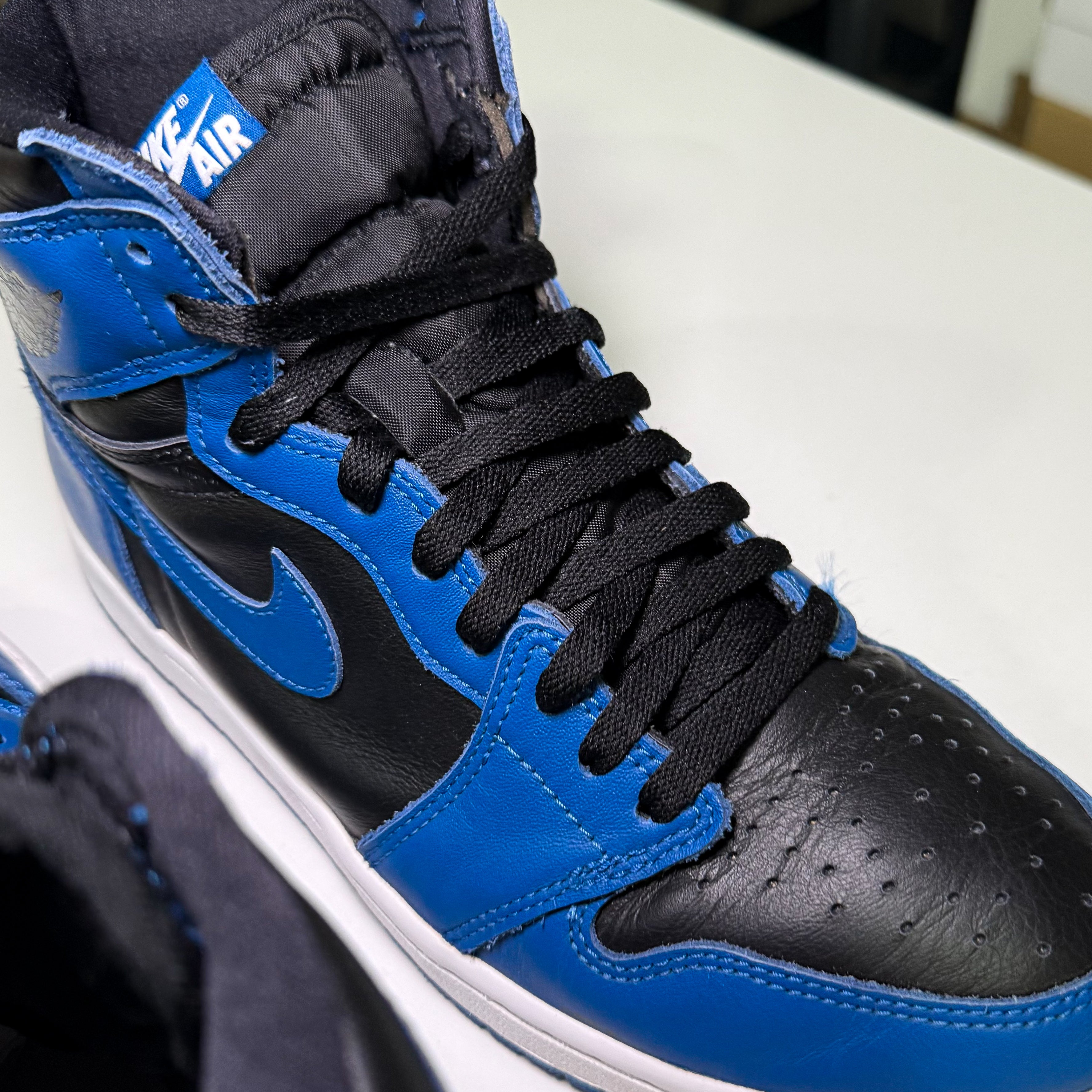 Air Jordan 1 Retro High OG ‘Dark Marina Blue’ 2022 - Recondicionado