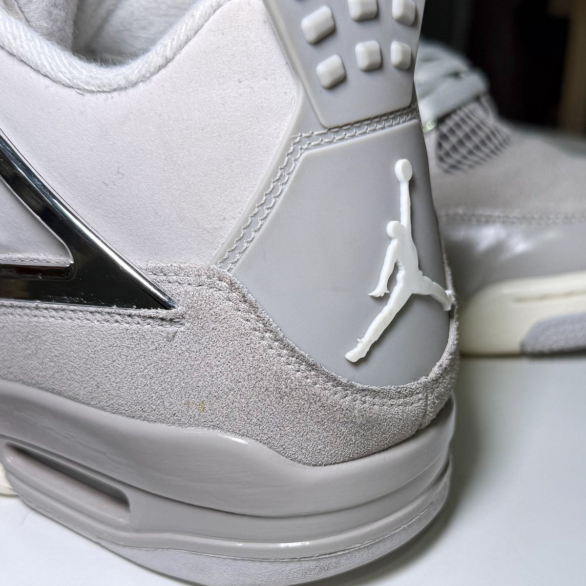 Air Jordan 4 Retro ‘Frozen Moments’ W 2023 - Recondicionado